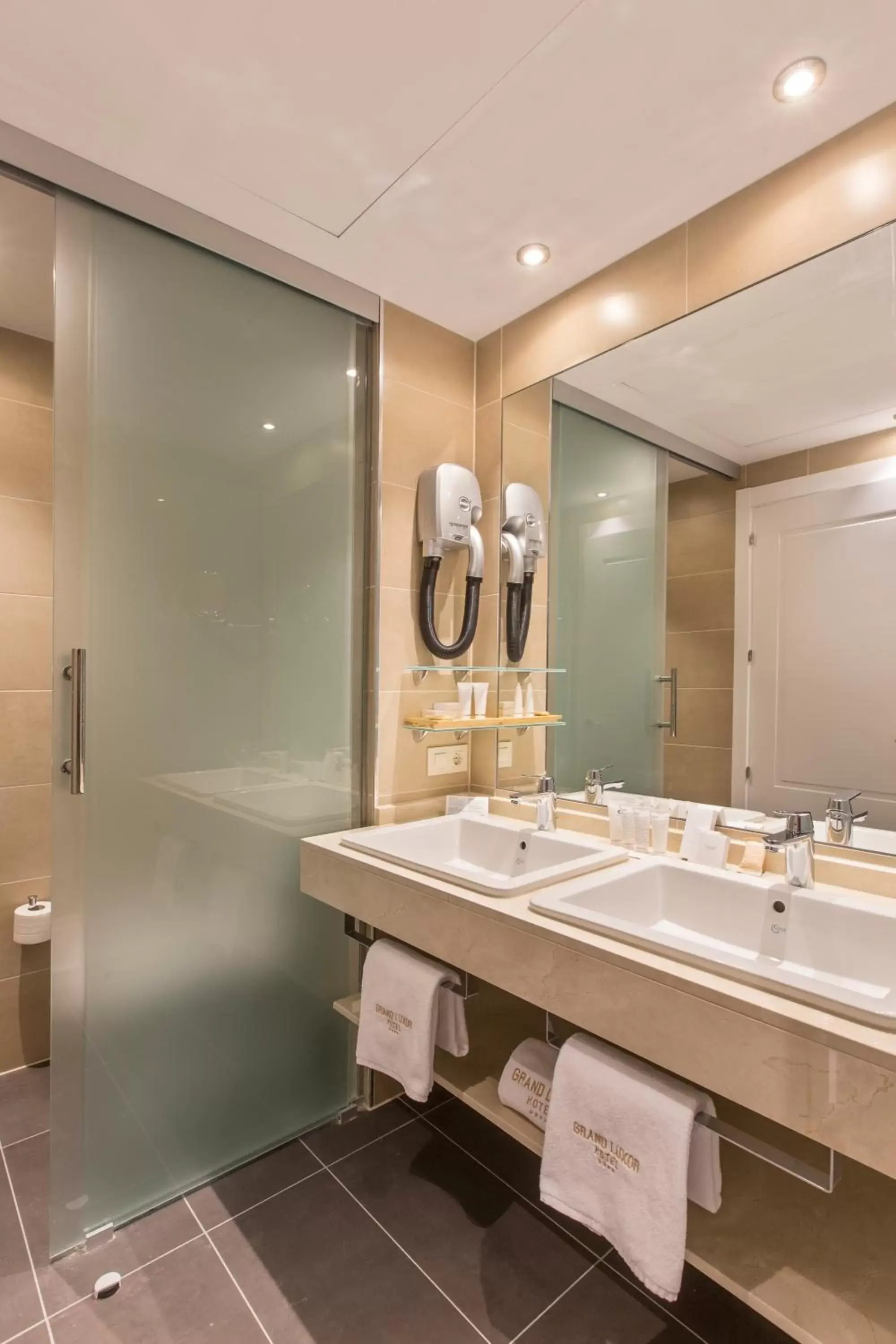 Double or Twin Room (2 Adults + 2 Children) in Four Points by Sheraton Costa Blanca Resort Double or Twin Room (2 Adults + 2 Children) in Four Points by Sheraton Costa Blanca Resort