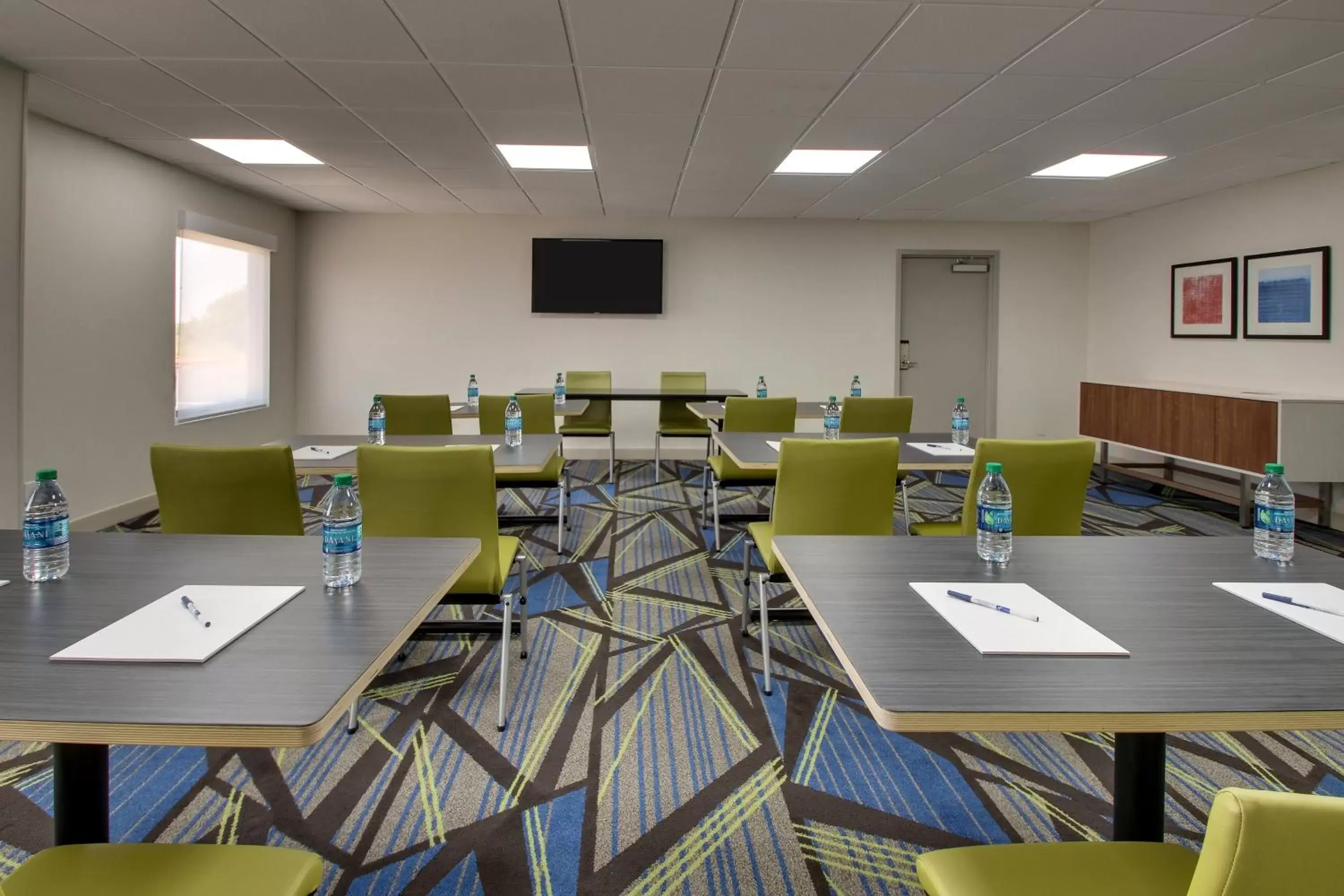 Meeting/conference room in Holiday Inn Express Atlantic City W Pleasantville, an IHG Hotel