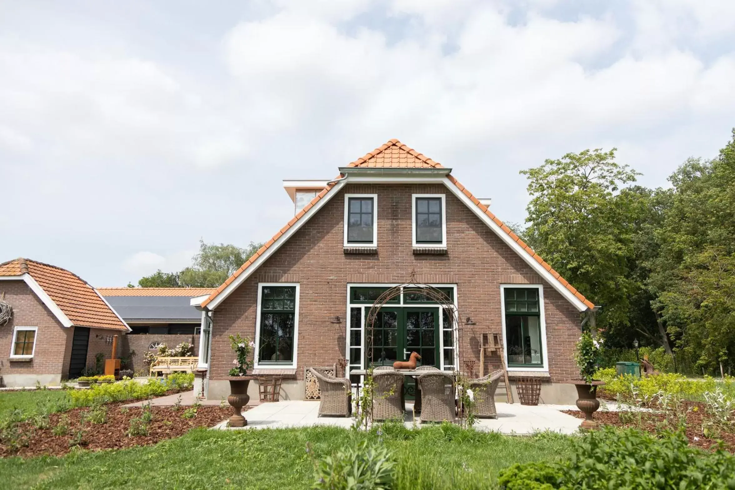 Property Building in Bed & Breakfast Hoeve Happiness