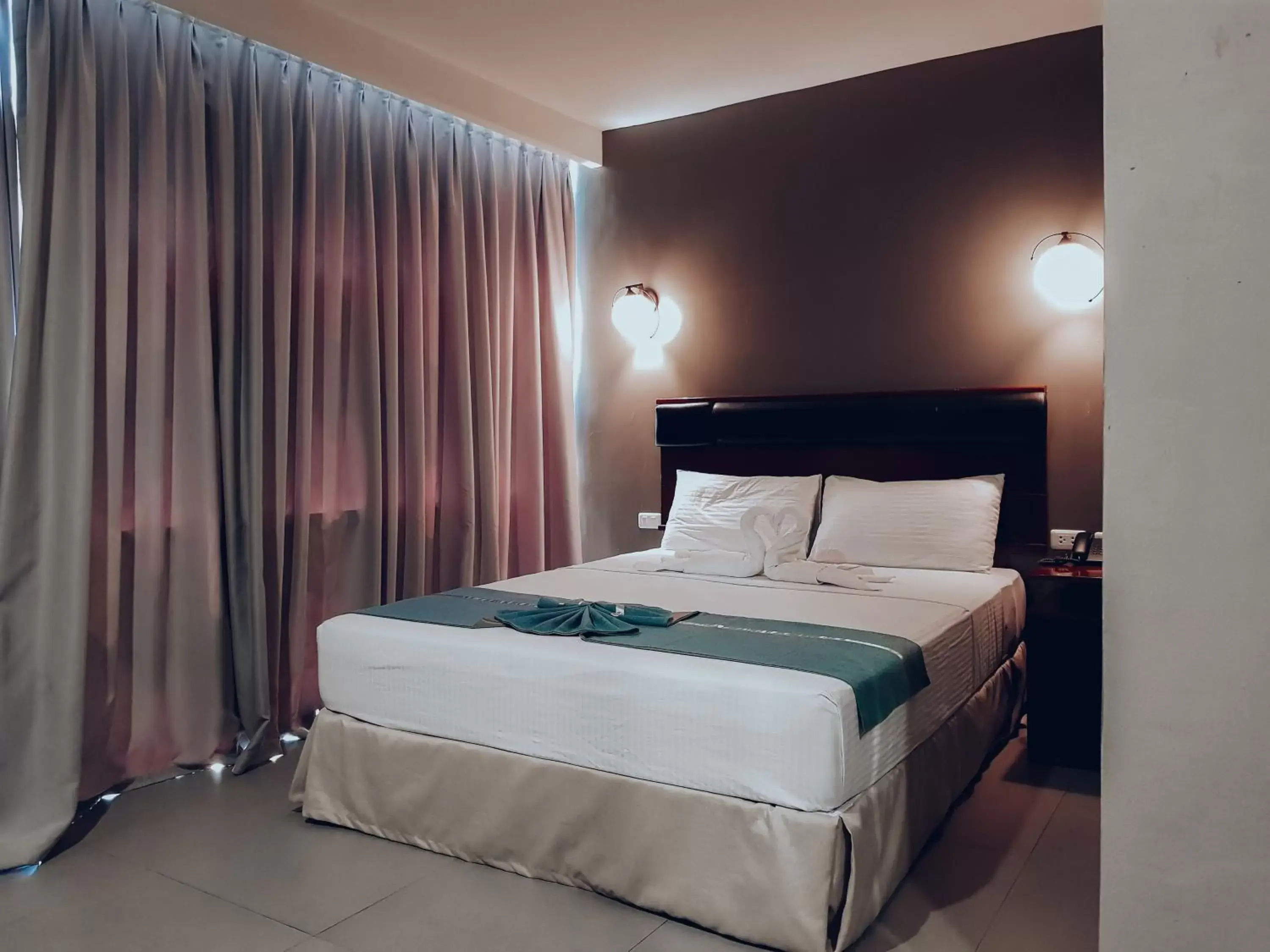 Deluxe Room in Dosi Hotel PH Deluxe Room in Dosi Hotel PH