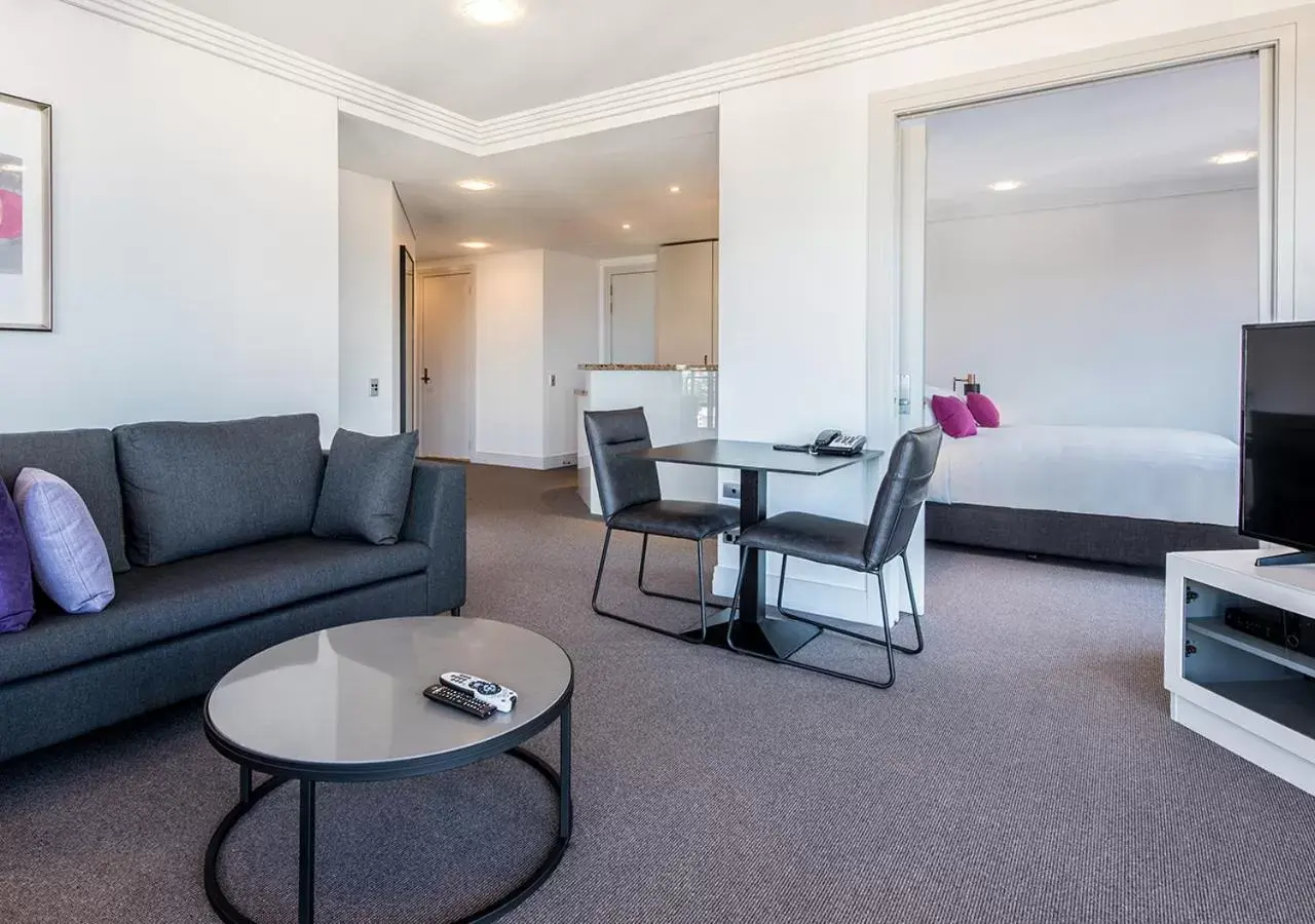 Living room, Seating Area in Avani Metropolis Auckland Residences