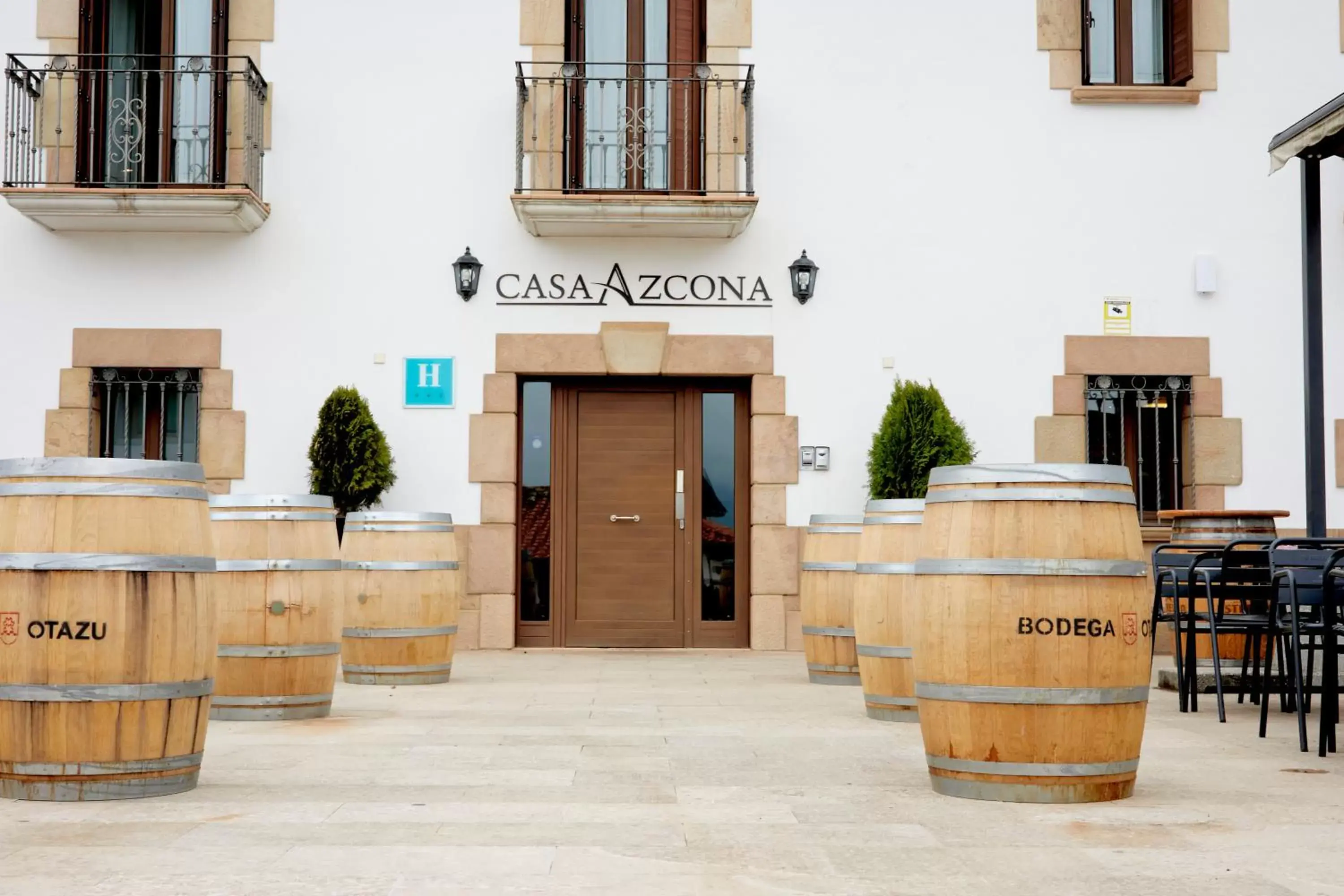 Facade/entrance in Hotel Casa Azcona