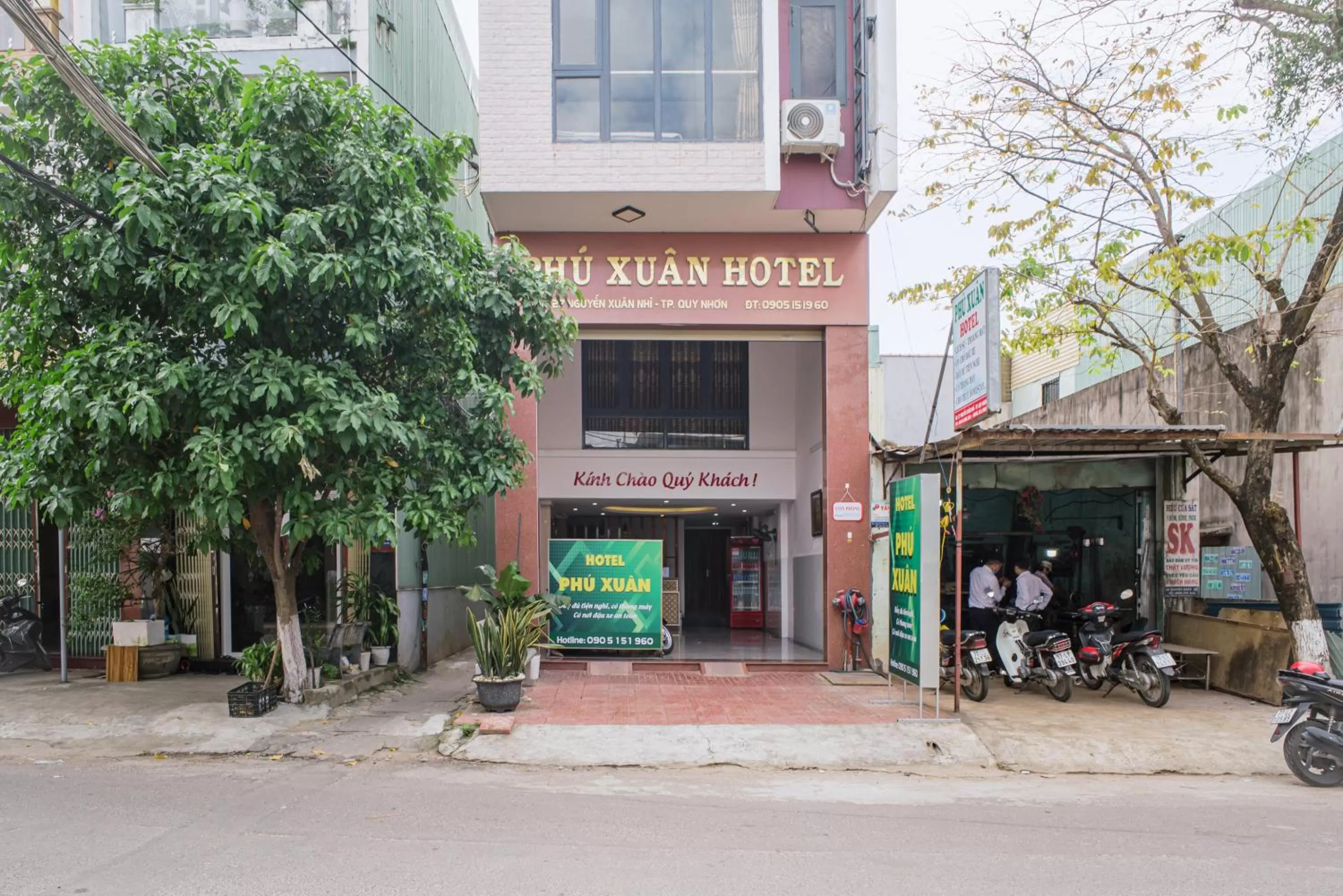 Lobby or reception in Phú Xuân Hotel