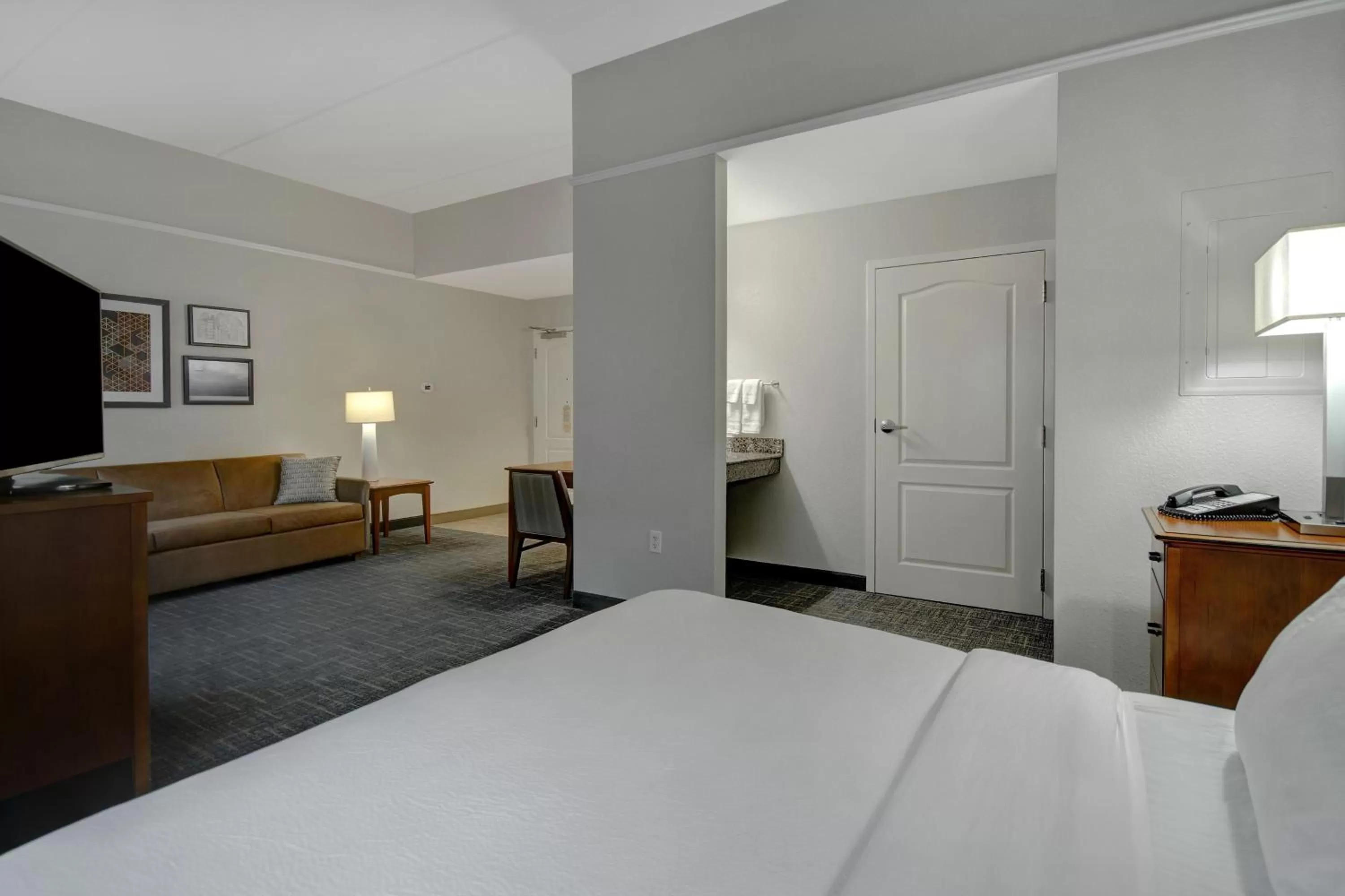 Photo of the whole room, Bed in Residence Inn by Marriott Morgantown Medical Center Area