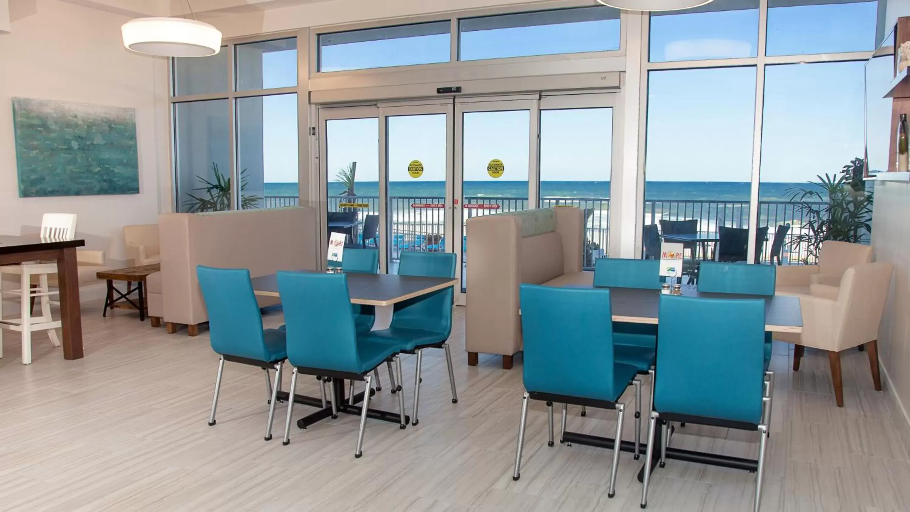 Breakfast in Holiday Inn Express & Suites Panama City Beach - Beachfront, an IHG Hotel