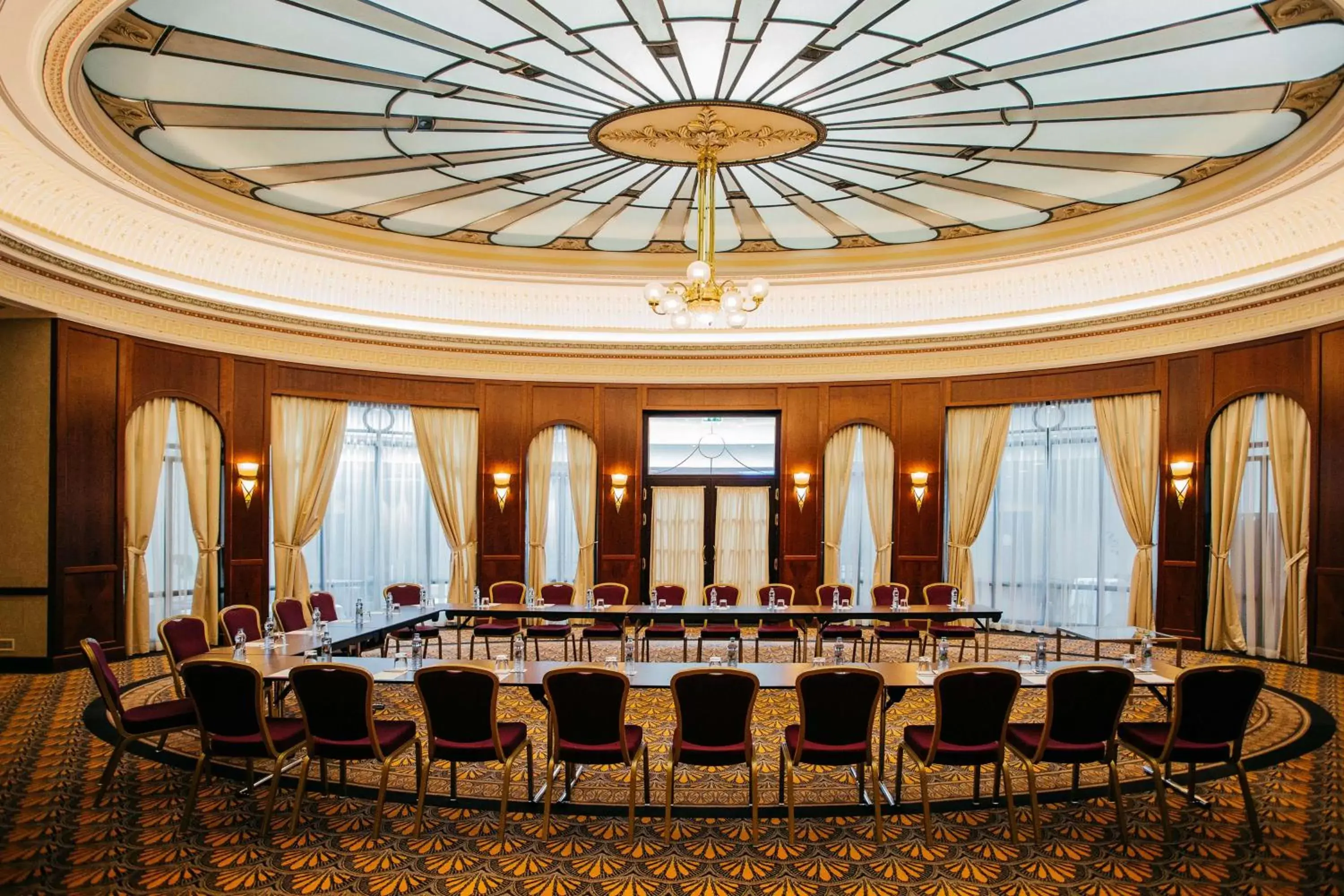 Meeting/conference room, Banquet Facilities in Radisson Blu Carlton Hotel, Bratislava