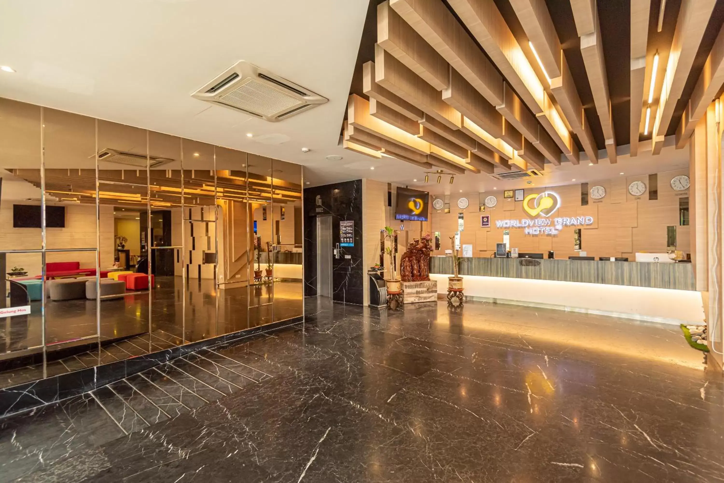 Property building, Lobby/Reception in Worldview Grand Hotel