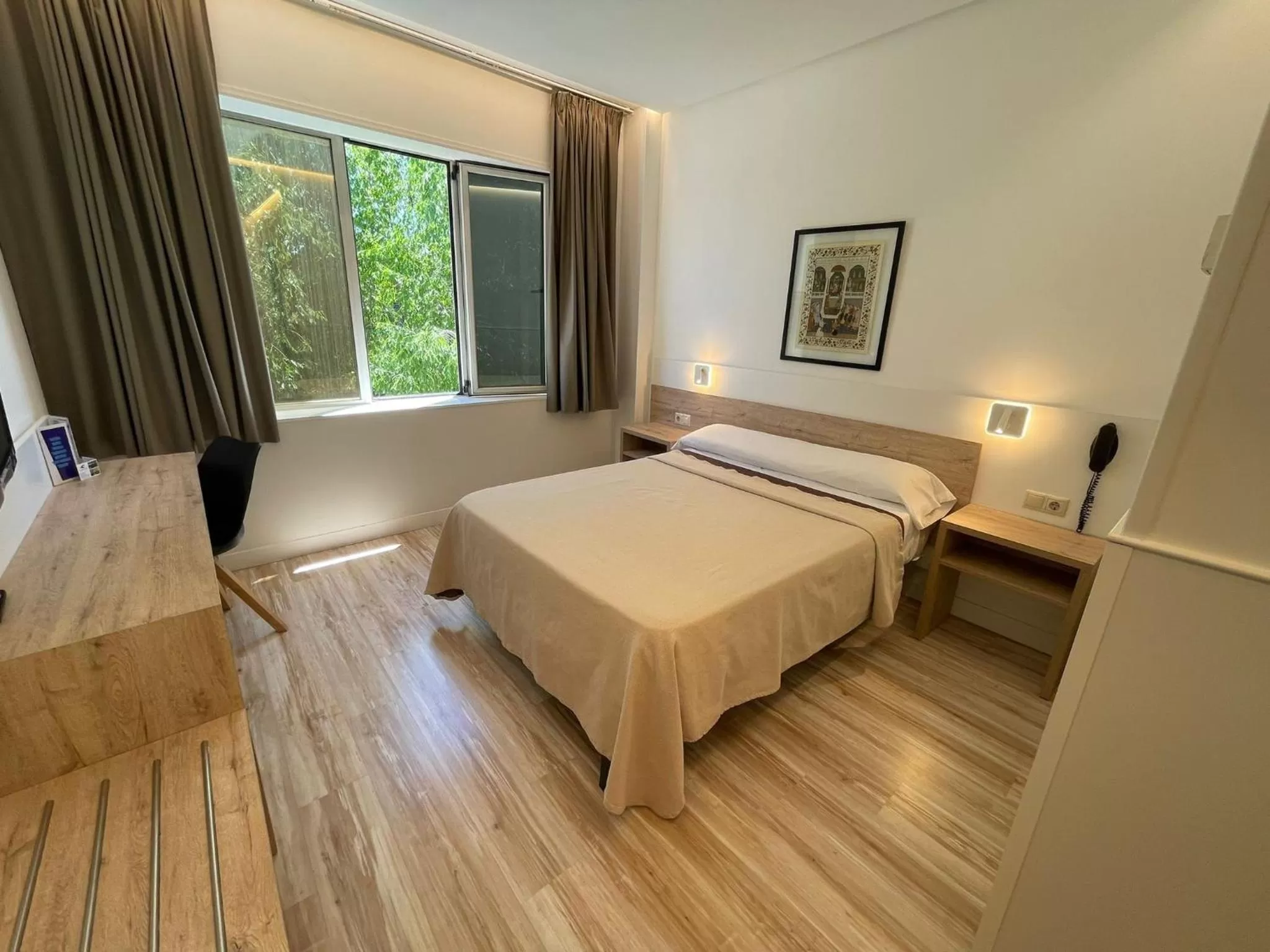 Bed in Hotel Concordy