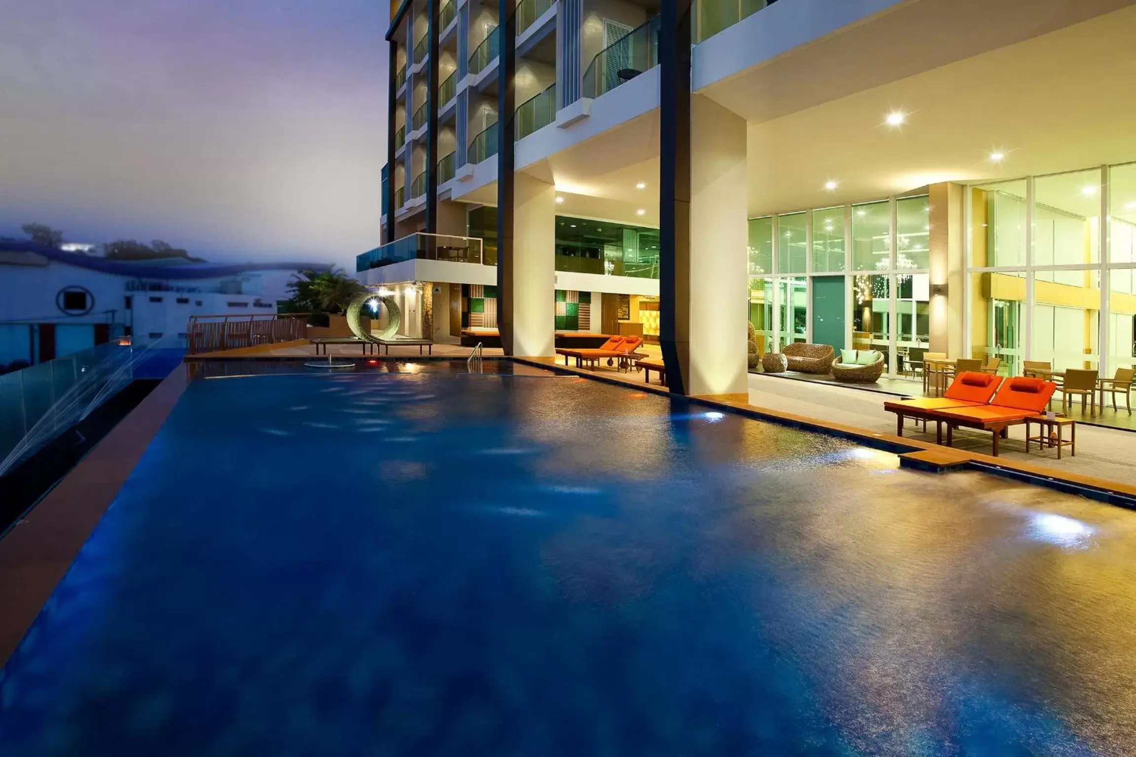 Night, Swimming Pool in Balihai Bay Pattaya
