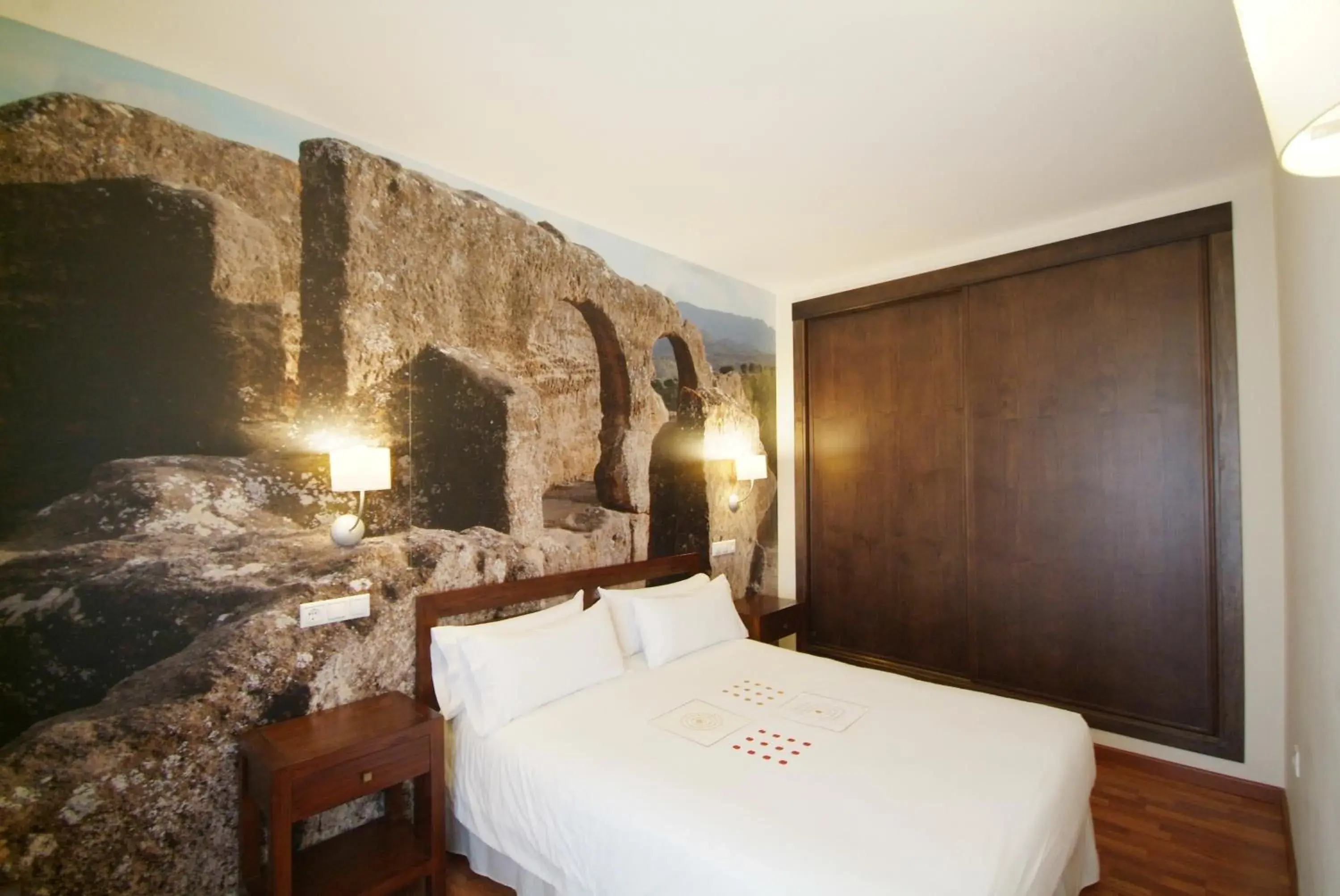 Bedroom, Bed in Apartamentos Ardales Bedroom, Bed in Apartamentos Ardales