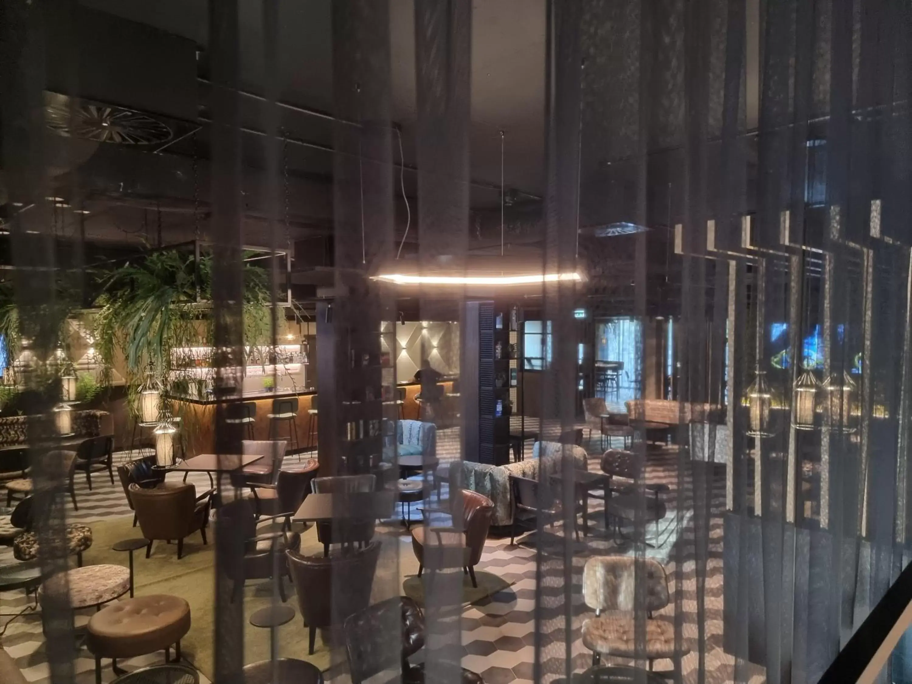 Restaurant/places to eat in FreshSuites & Bar Restaurant/places to eat in FreshSuites & Bar