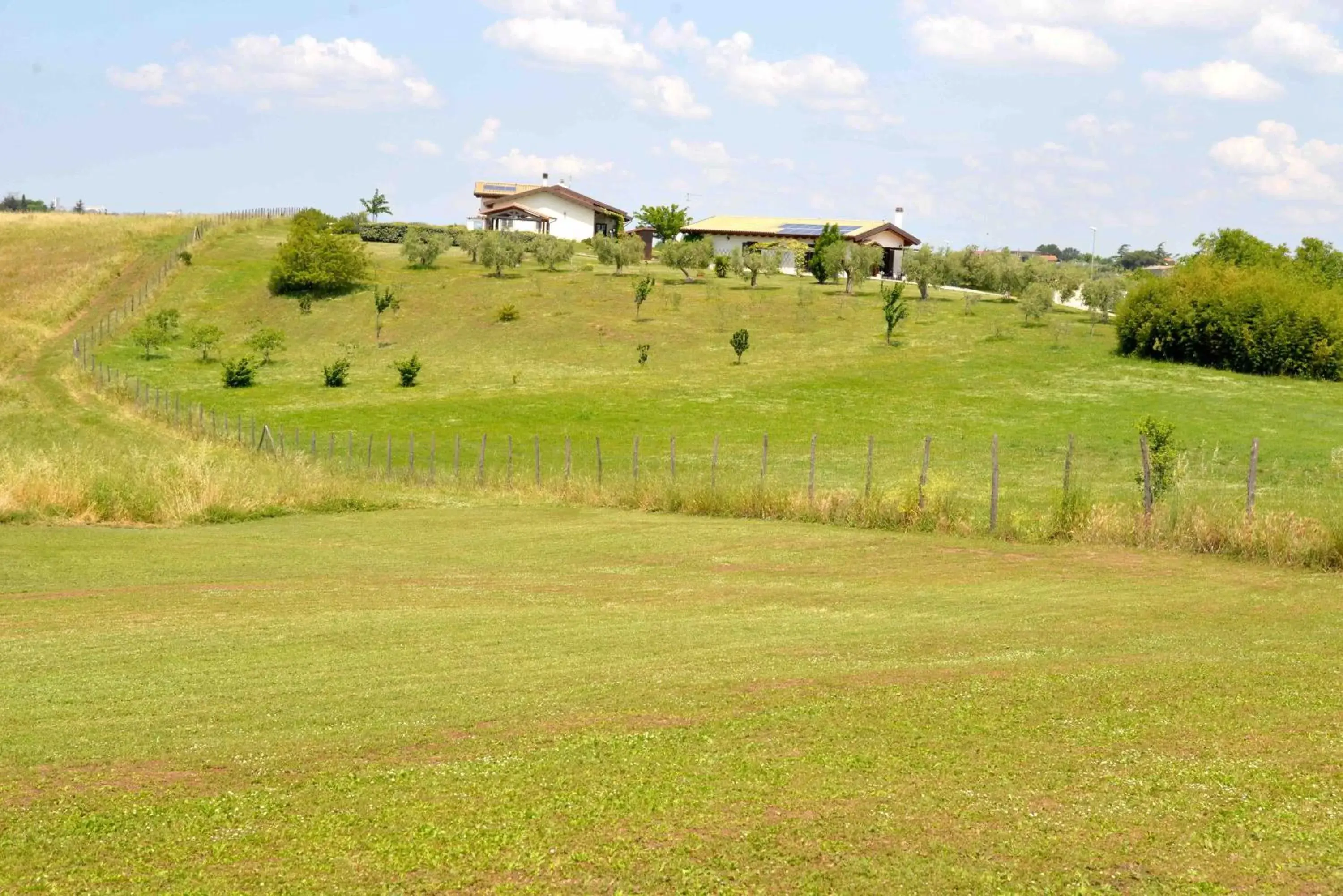 Quiet street view in La collina delle fonti