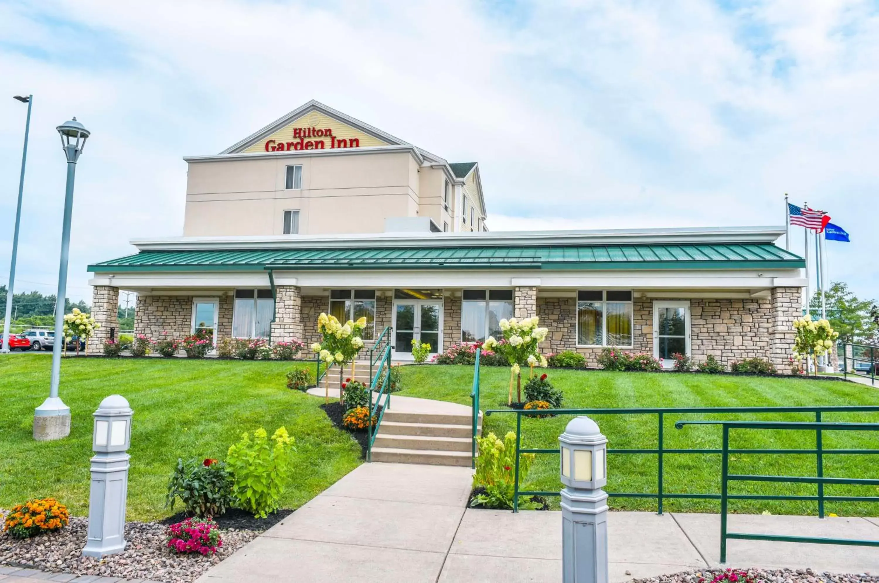 Property Building in Hilton Garden Inn Watertown