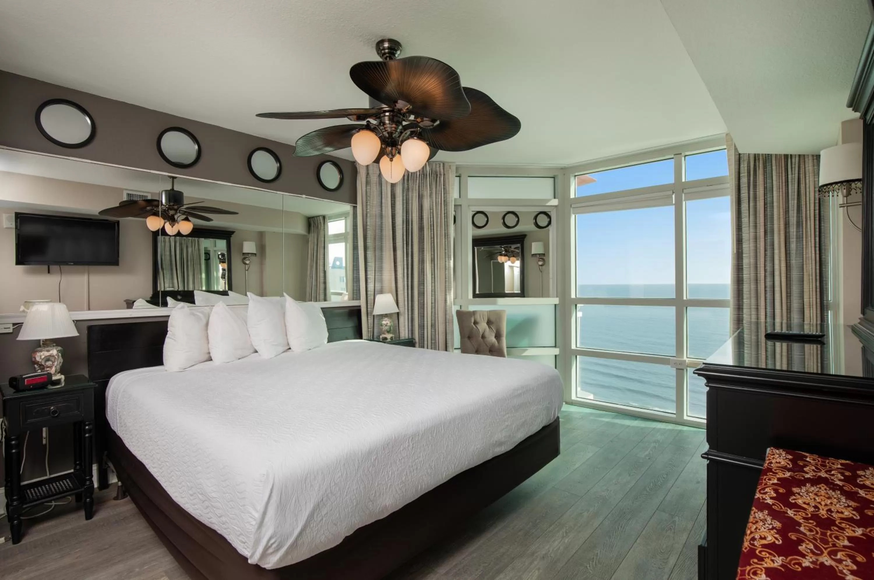 View (from property/room), Bed in Prince Resort