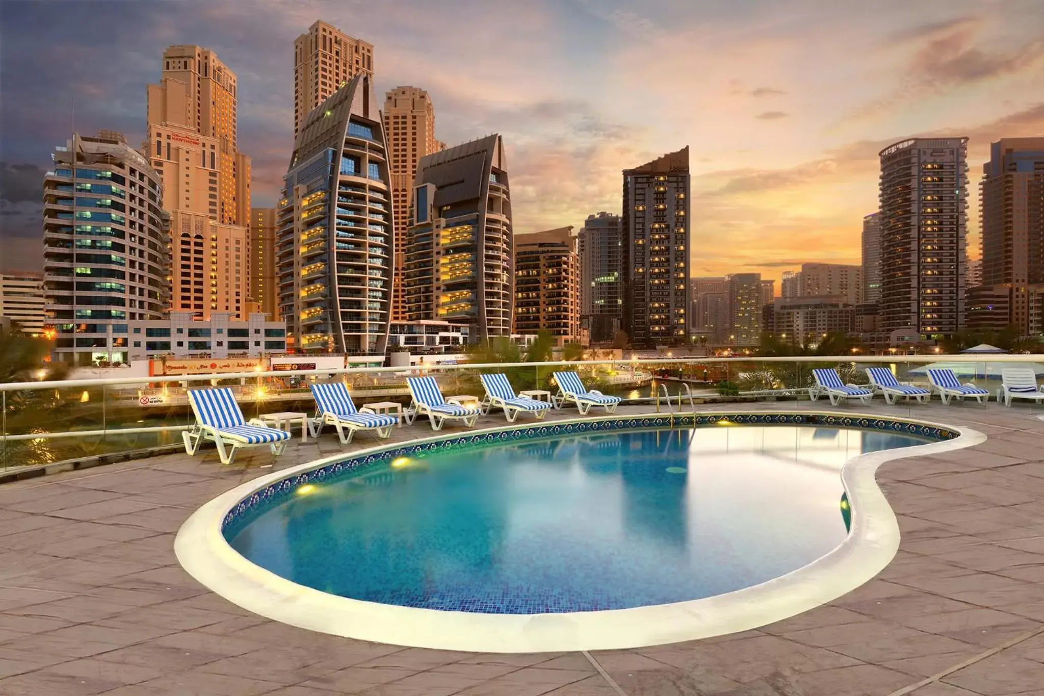 Pool view, Swimming Pool in Pearl Marina Hotel Apartments
