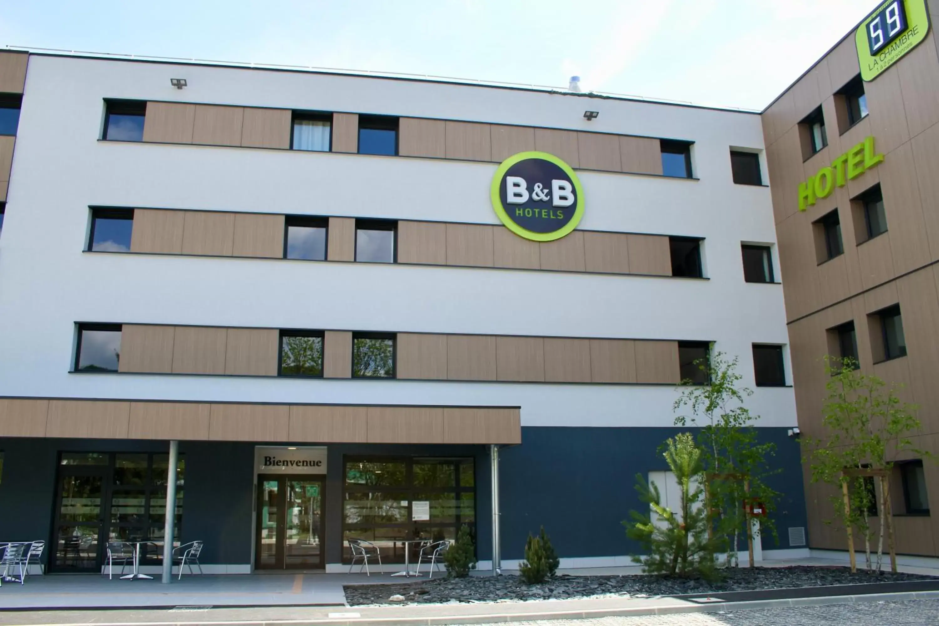 Property Building in B&B HOTEL Aix-les-Bains