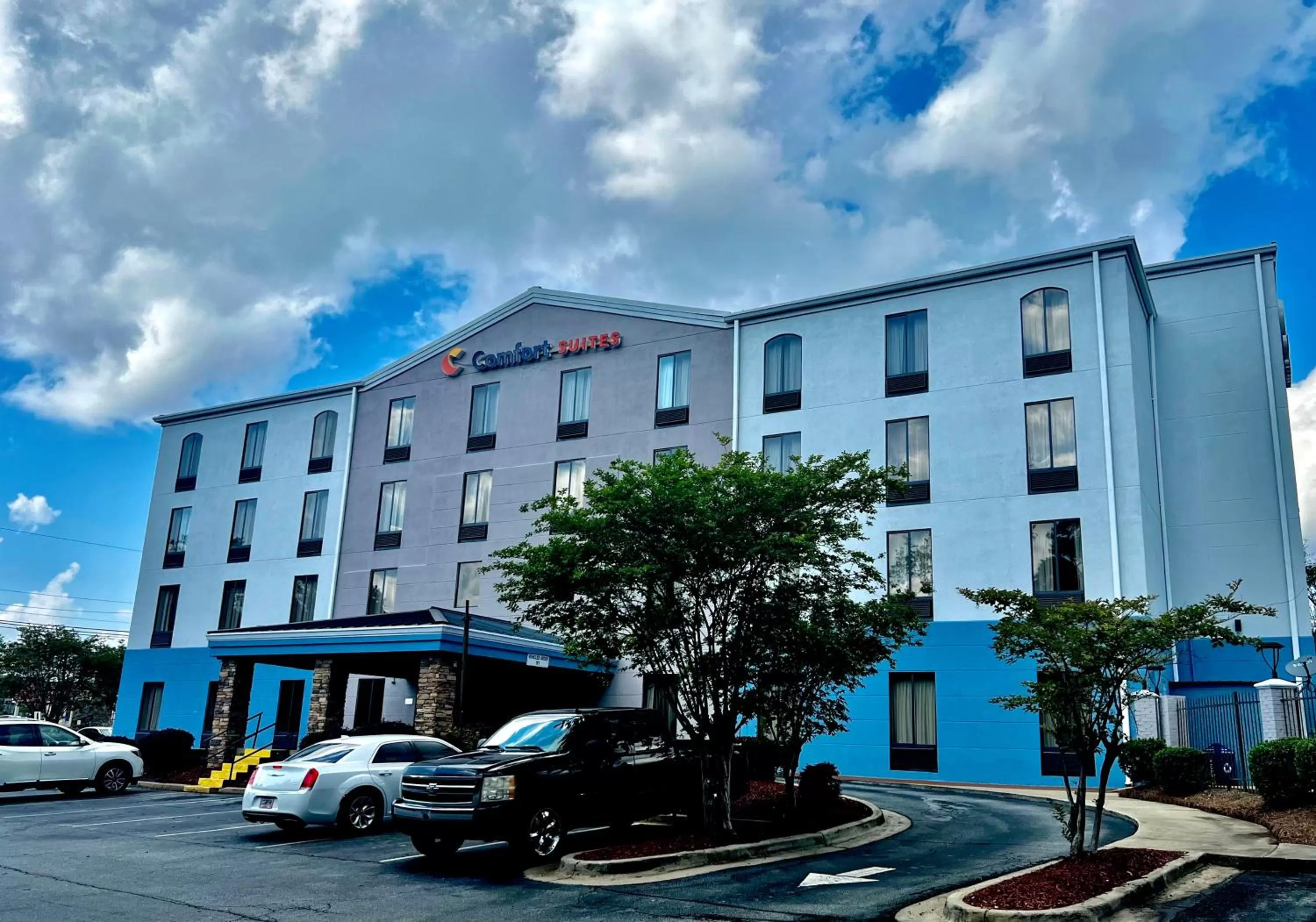 Property building in Comfort Suites Columbus State University Area
