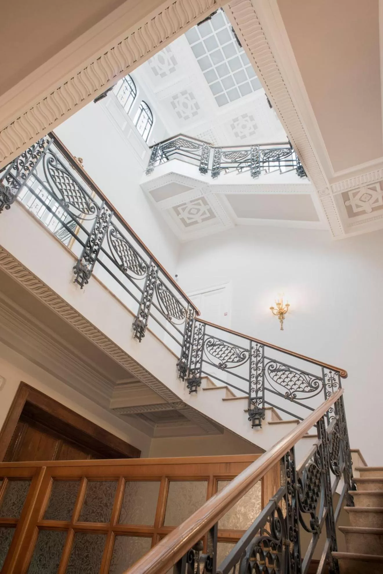 Decorative detail in Vittoria - house of charme