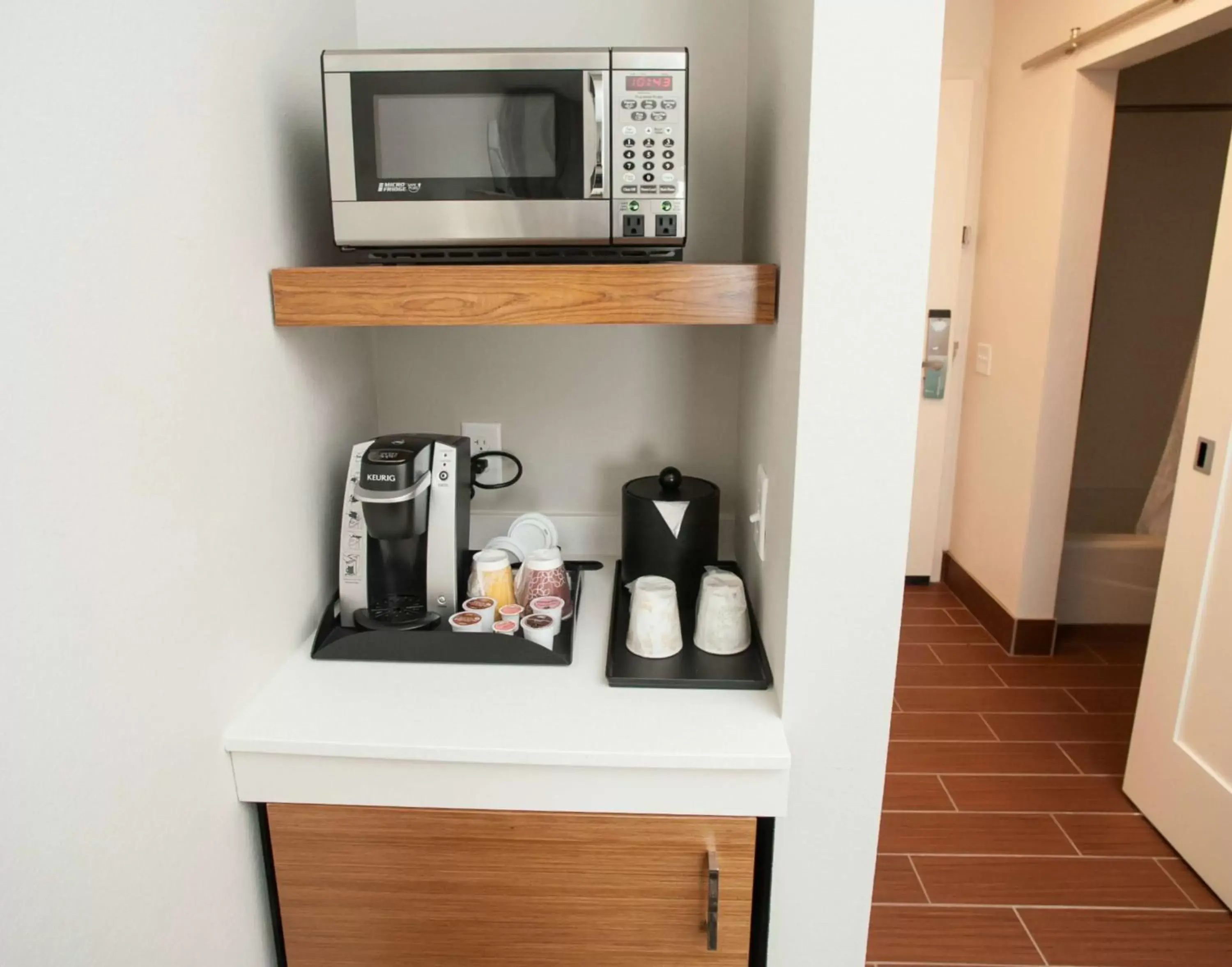 Kitchen or kitchenette, Kitchen/Kitchenette in Hilton Garden Inn San Antonio-Live Oak Conference Center