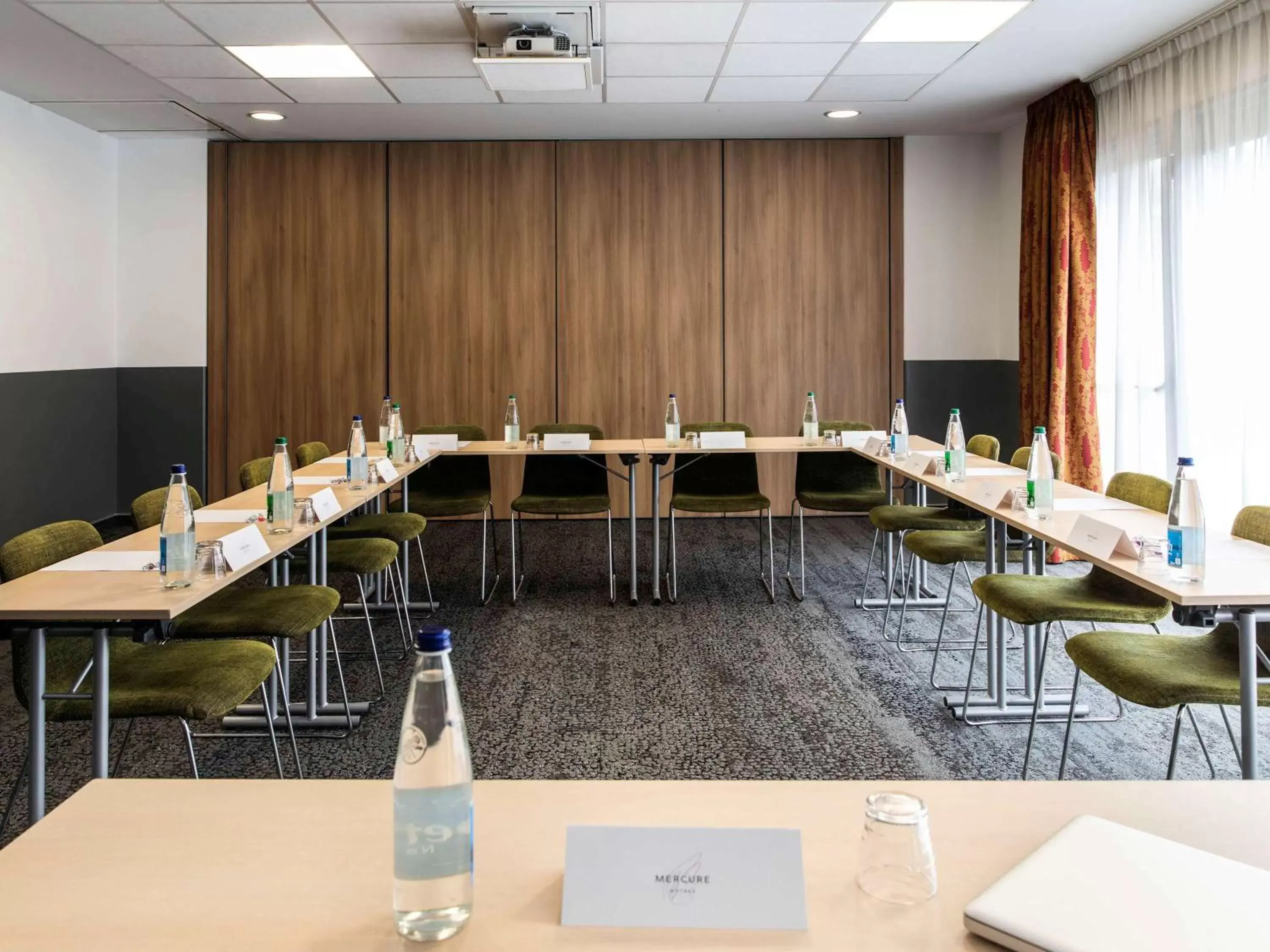 Meeting/conference room in Mercure Belfort Centre