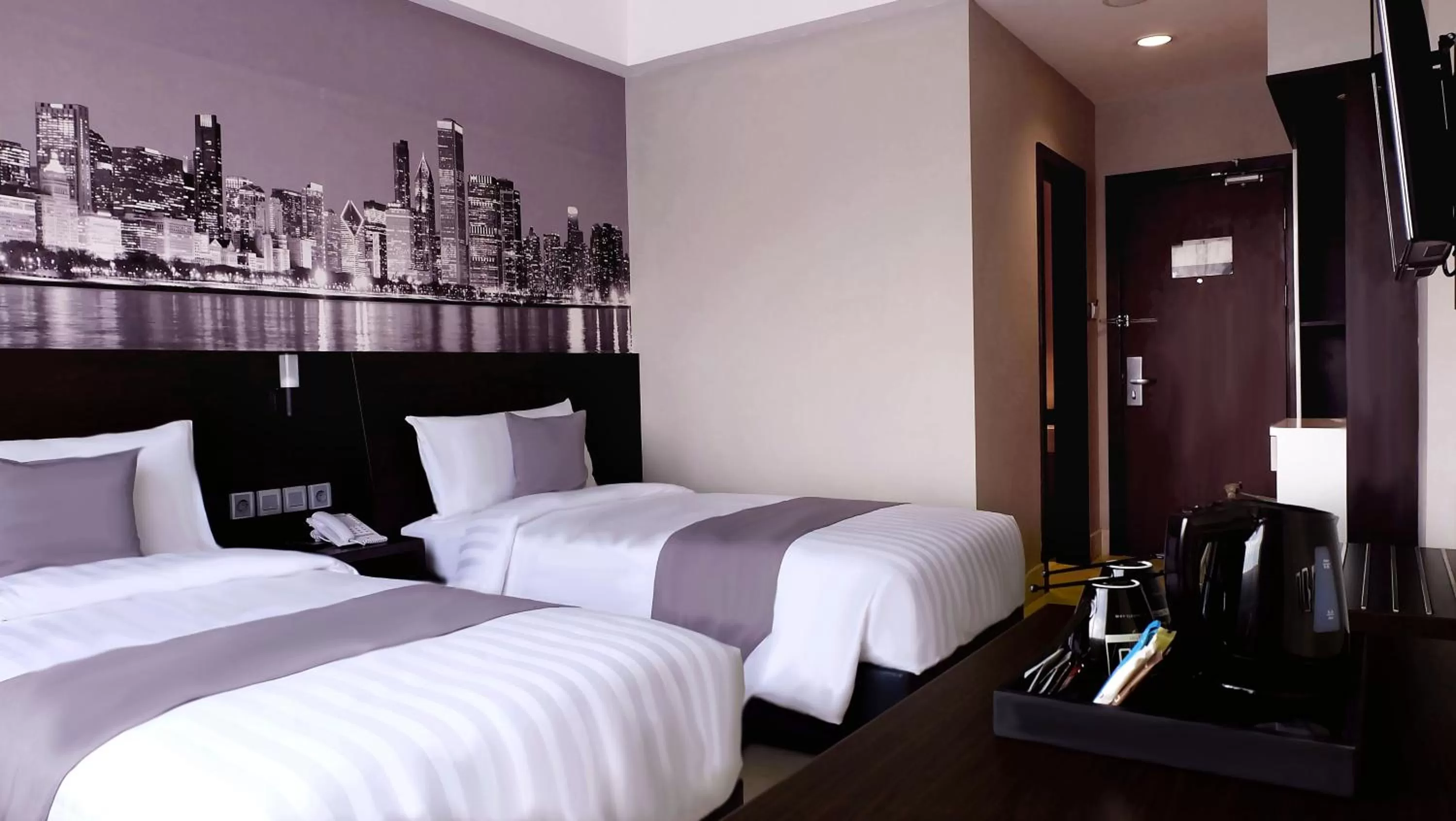 Photo of the whole room, Bed in Hotel Neo+ Balikpapan by ASTON