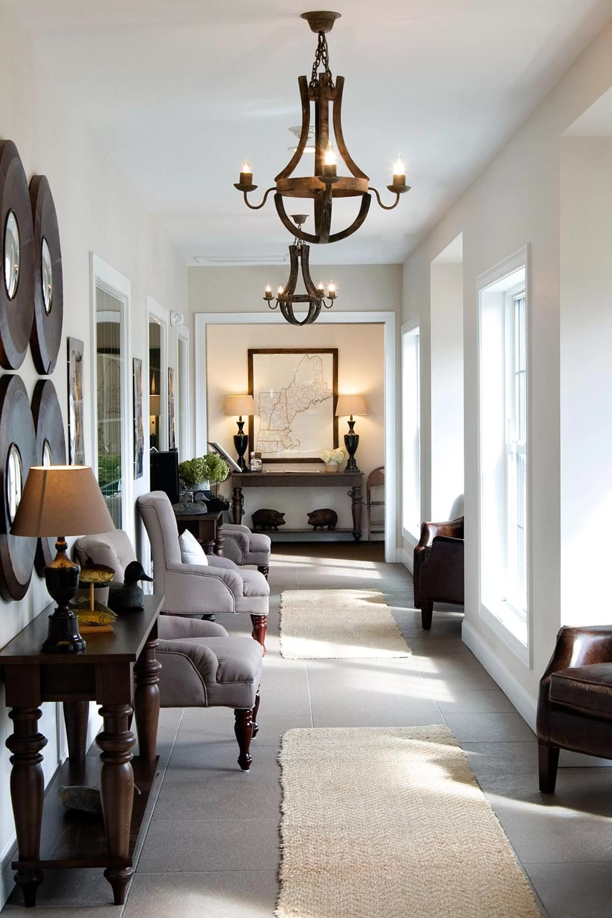 Communal lounge/ TV room in On the River Inn