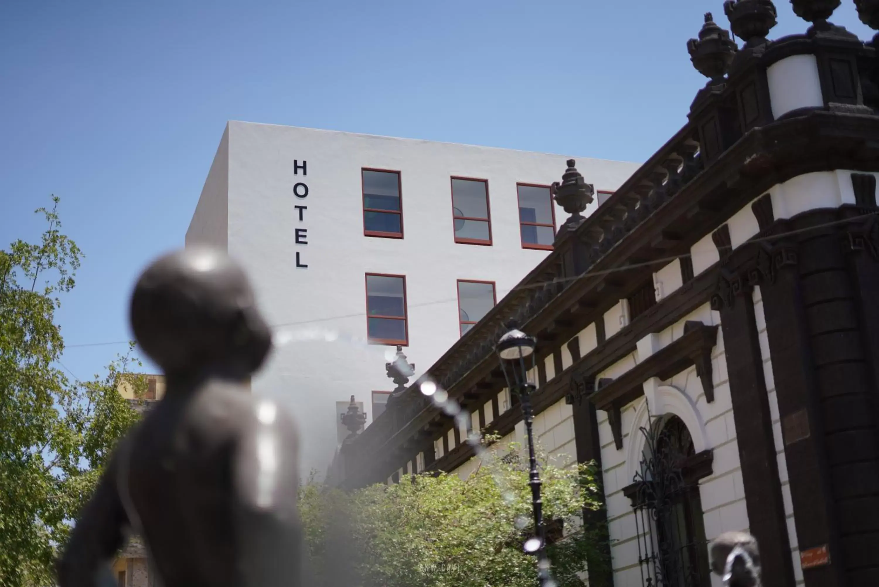 Facade/entrance, Property Building in Six Hotel Guadalajara Degollado