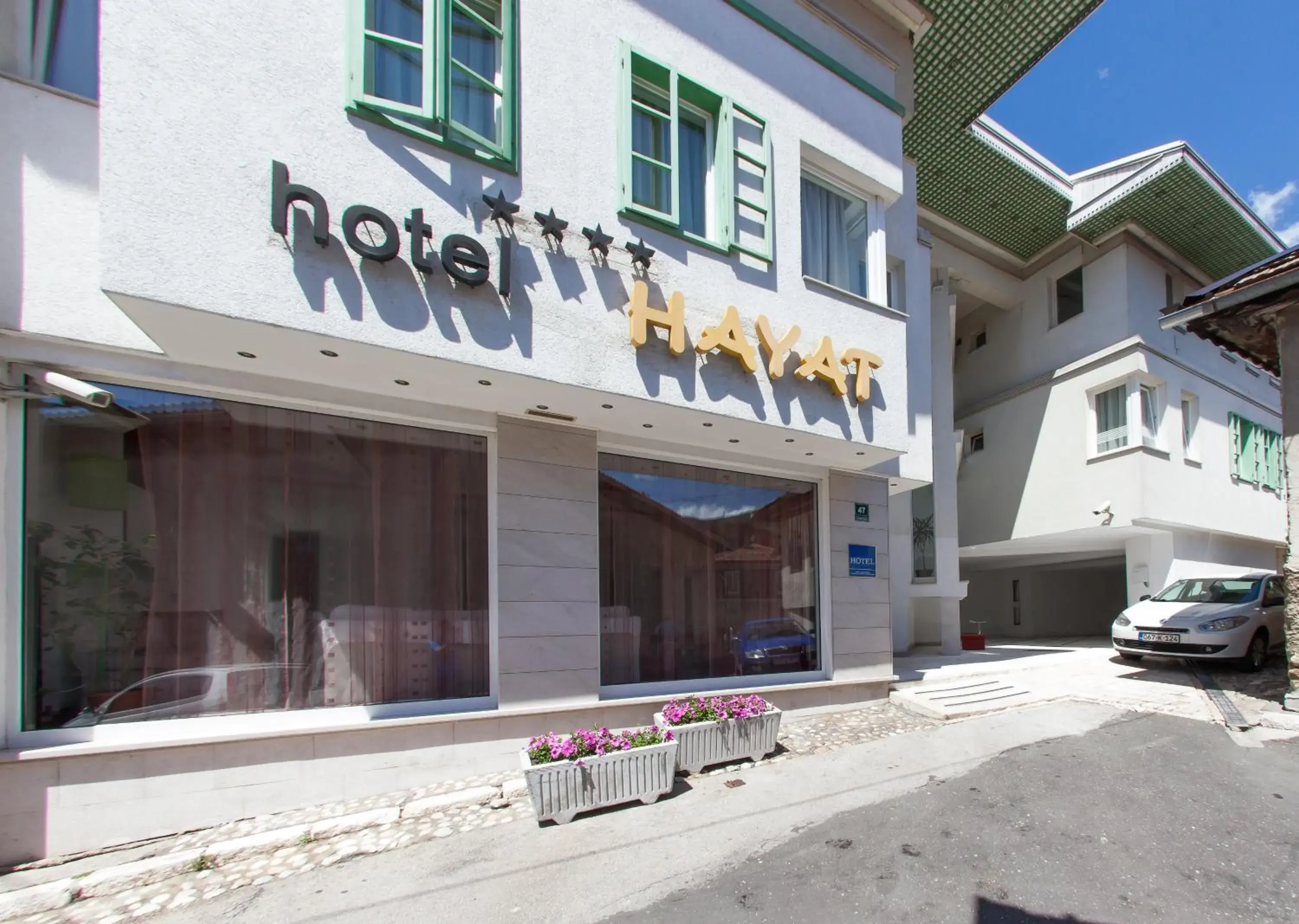 Facade/entrance in Hotel Hayat