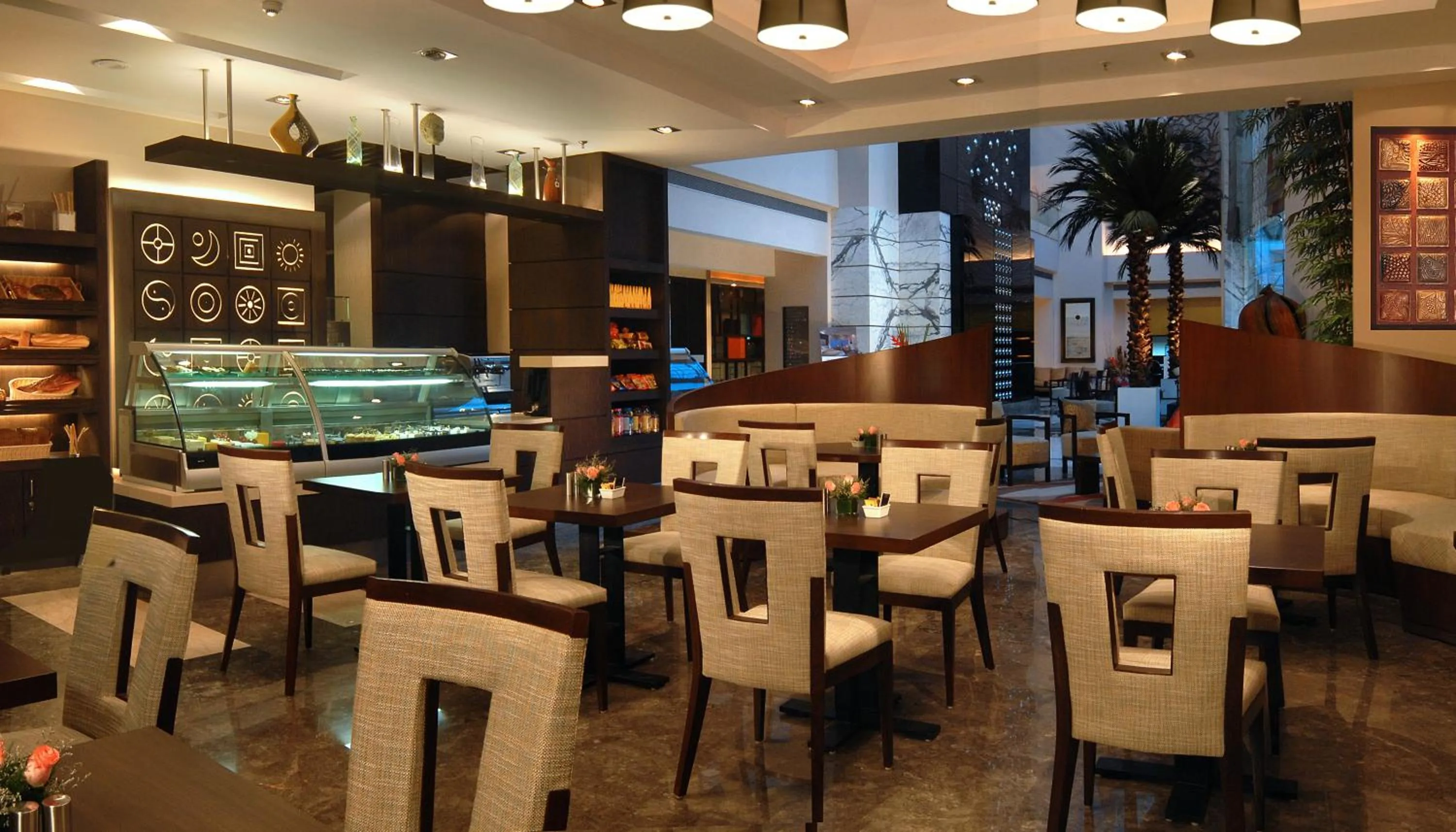 Restaurant/places to eat in Fortune Sector 27, Noida - Member ITC Hotels' Group