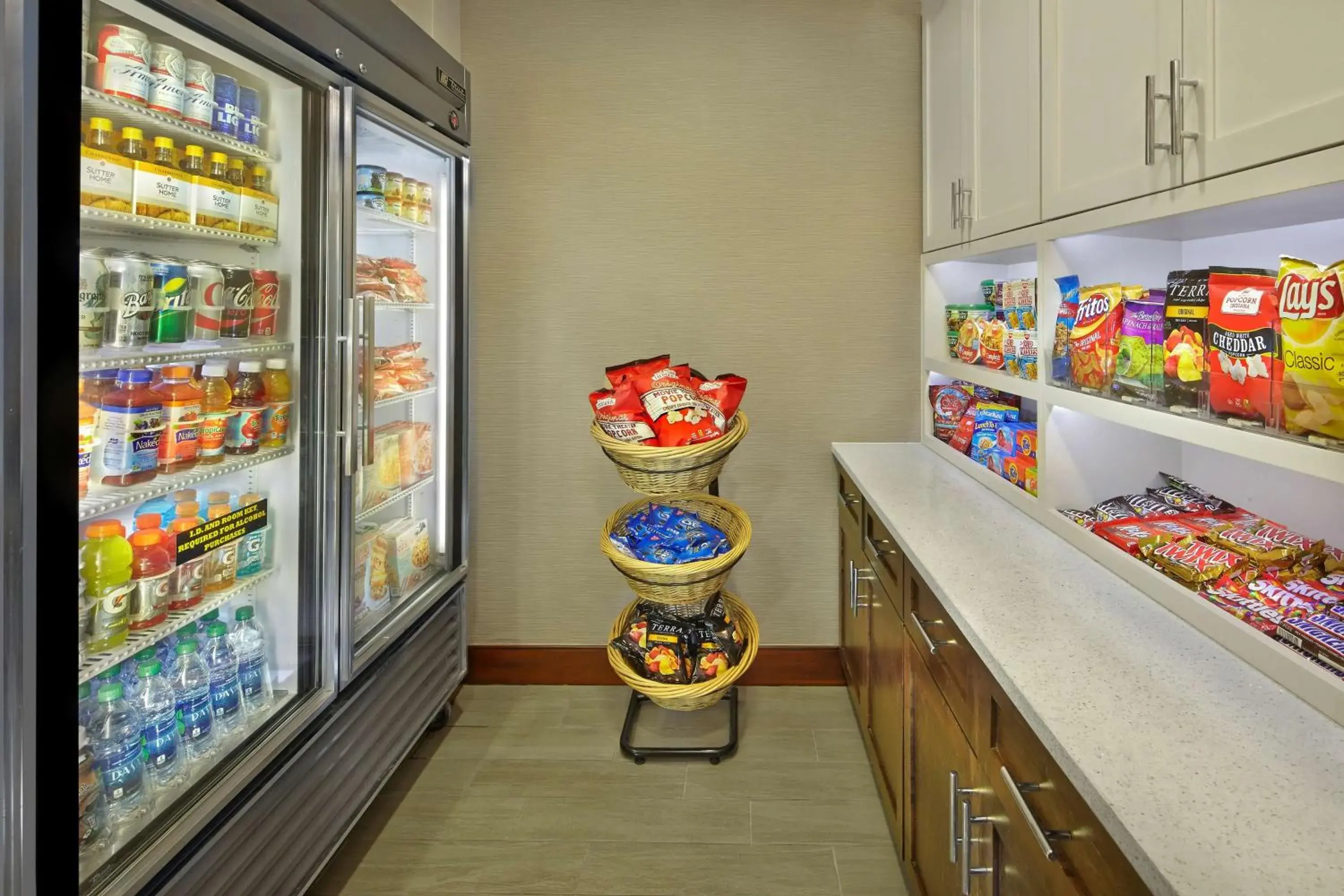 Breakfast, Supermarket/Shops in Homewood Suites by Hilton Daytona Beach Speedway-Airport