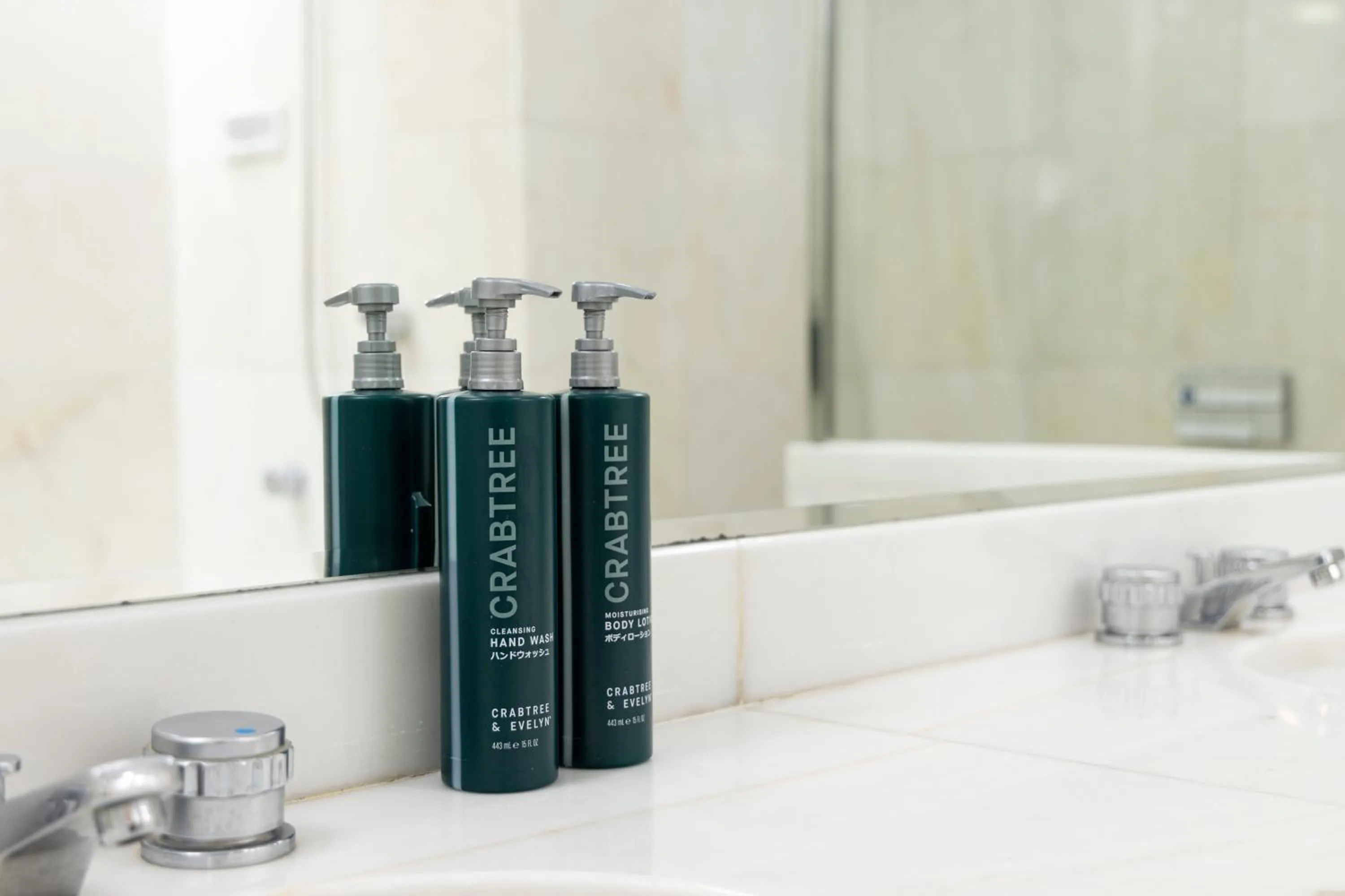 Bathroom in Hilton Tokyo Narita Airport