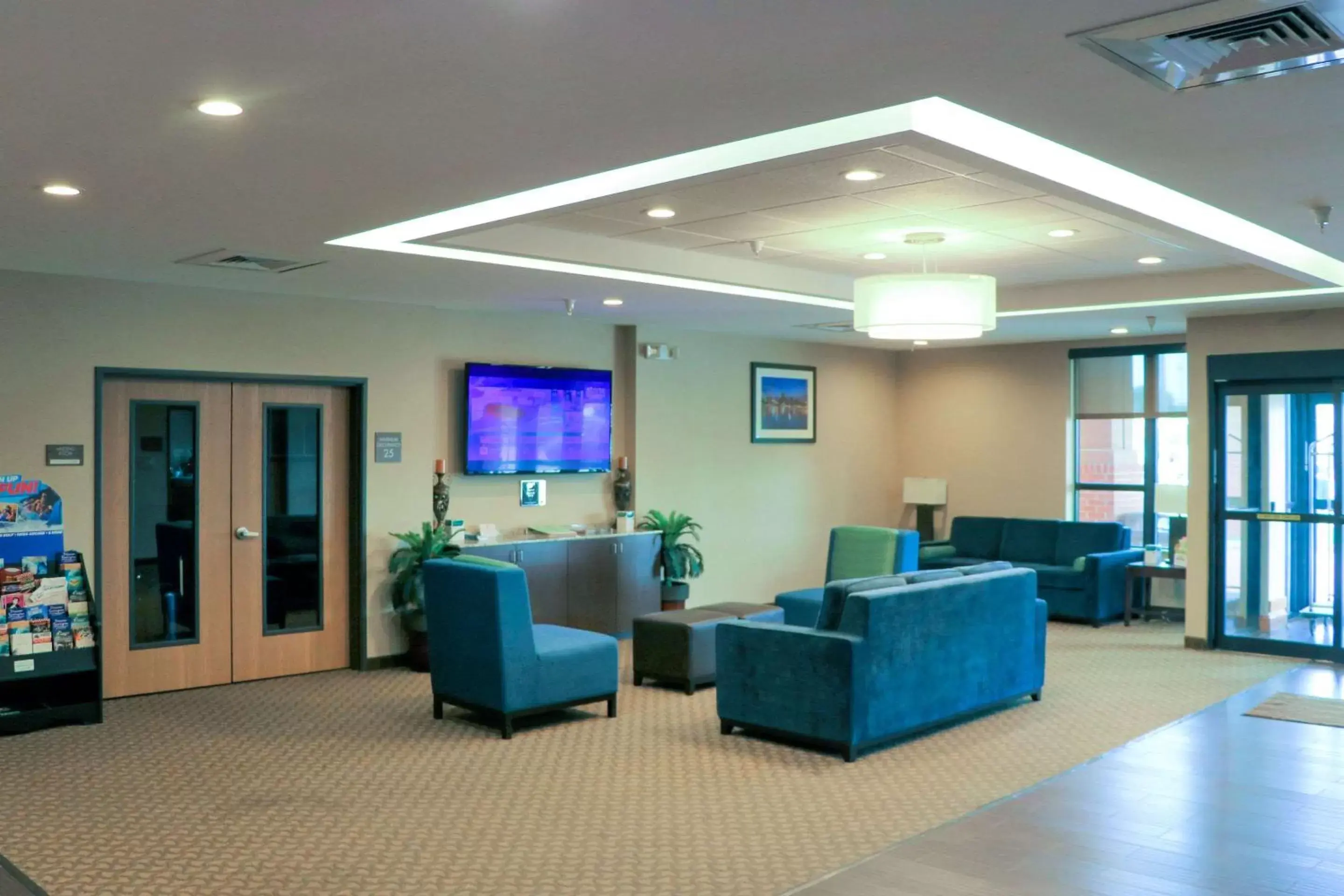 Lobby or reception in Comfort Inn & Suites Sikeston I-55