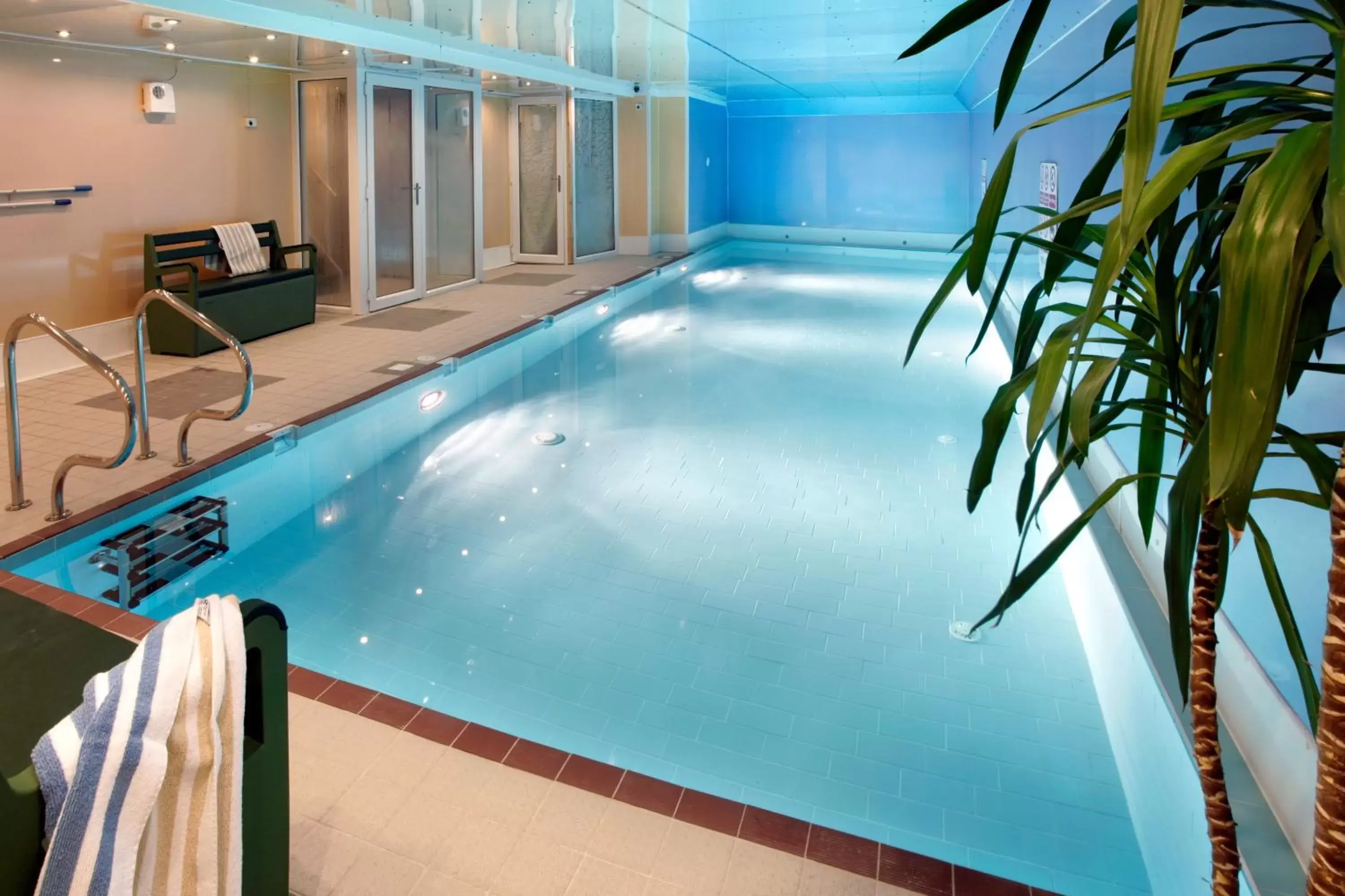 Swimming Pool in Silver Street Suites