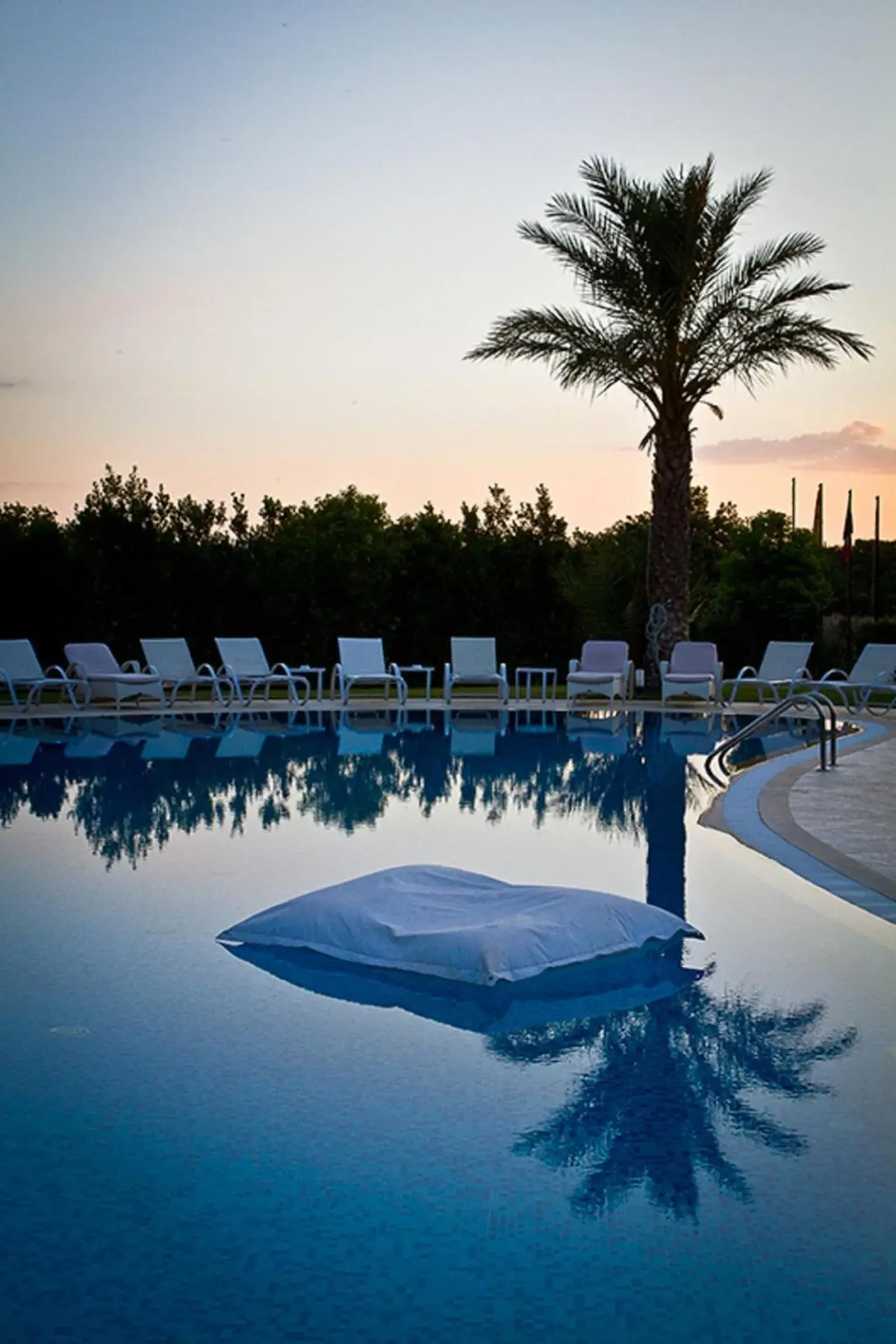 Swimming Pool in Modica Palace Hotel