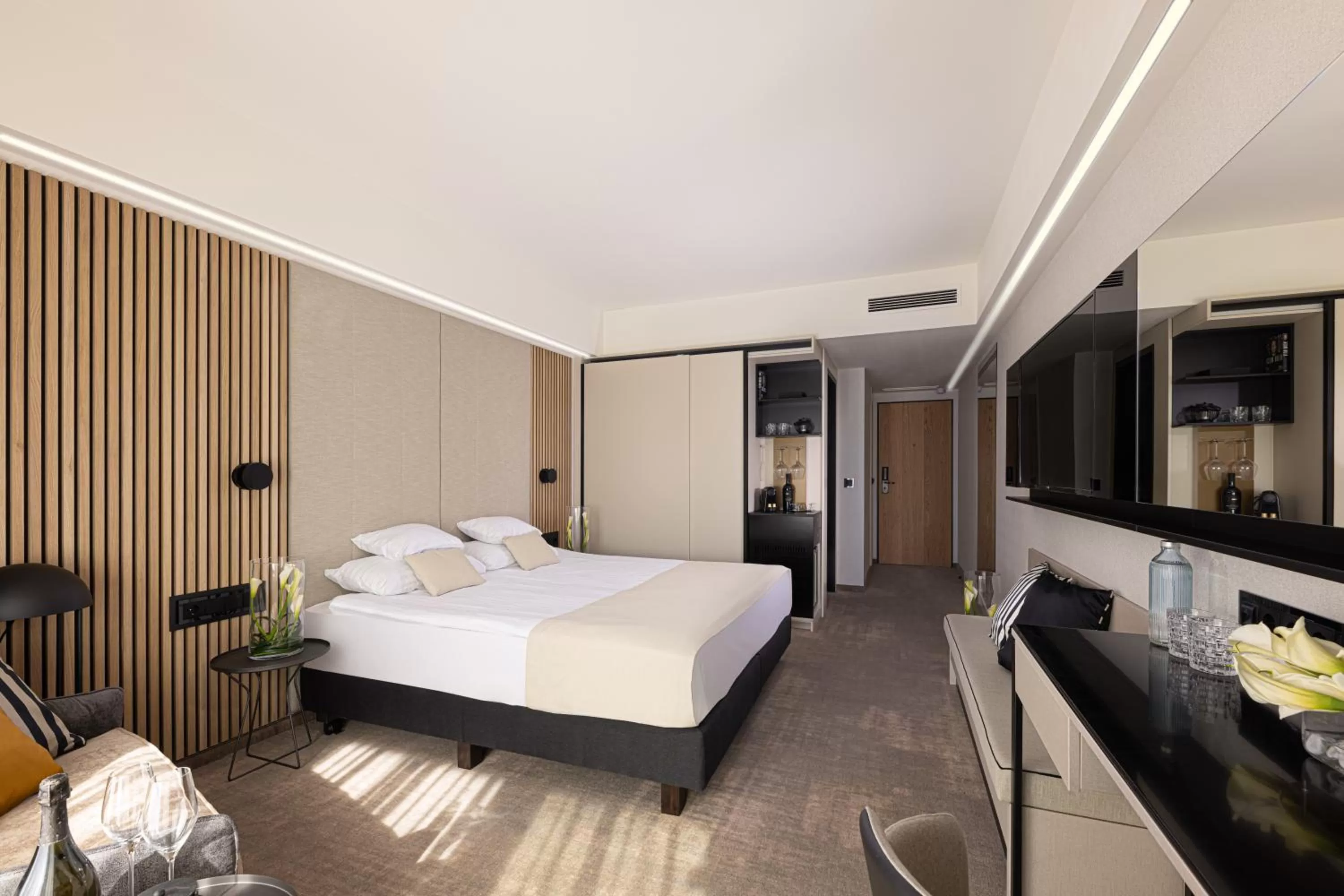 Photo of the whole room, Bed in LUA Resort - Adults only