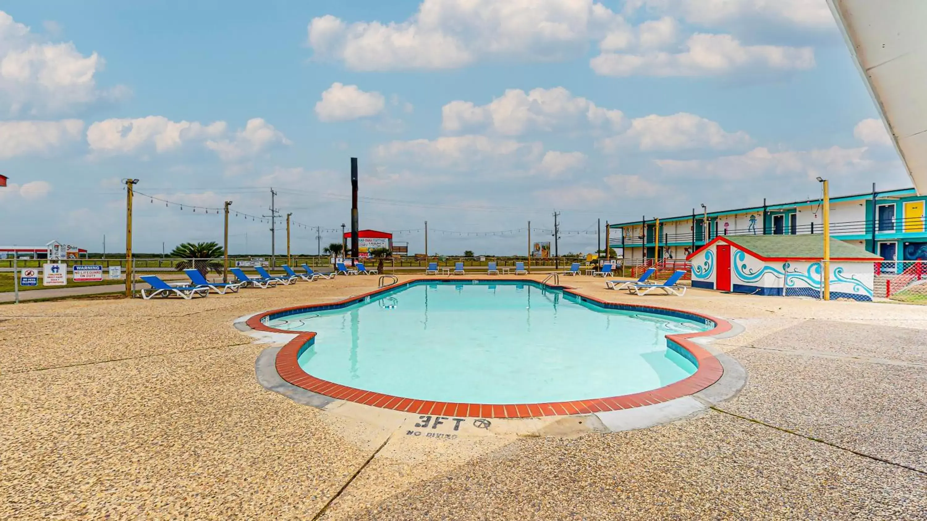 Swimming Pool in CRYSTAL PALACE RESORT