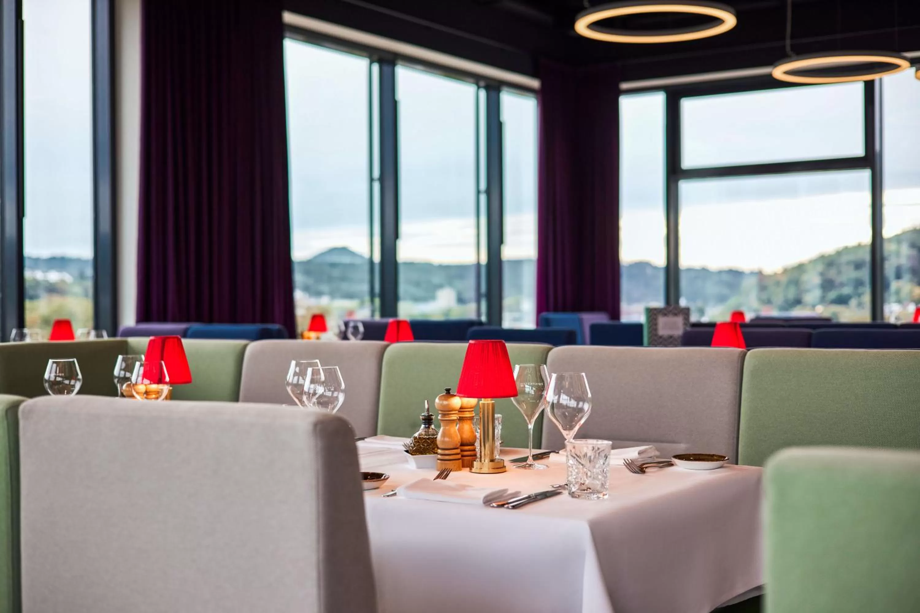 Restaurant/places to eat in Hotel am Remspark