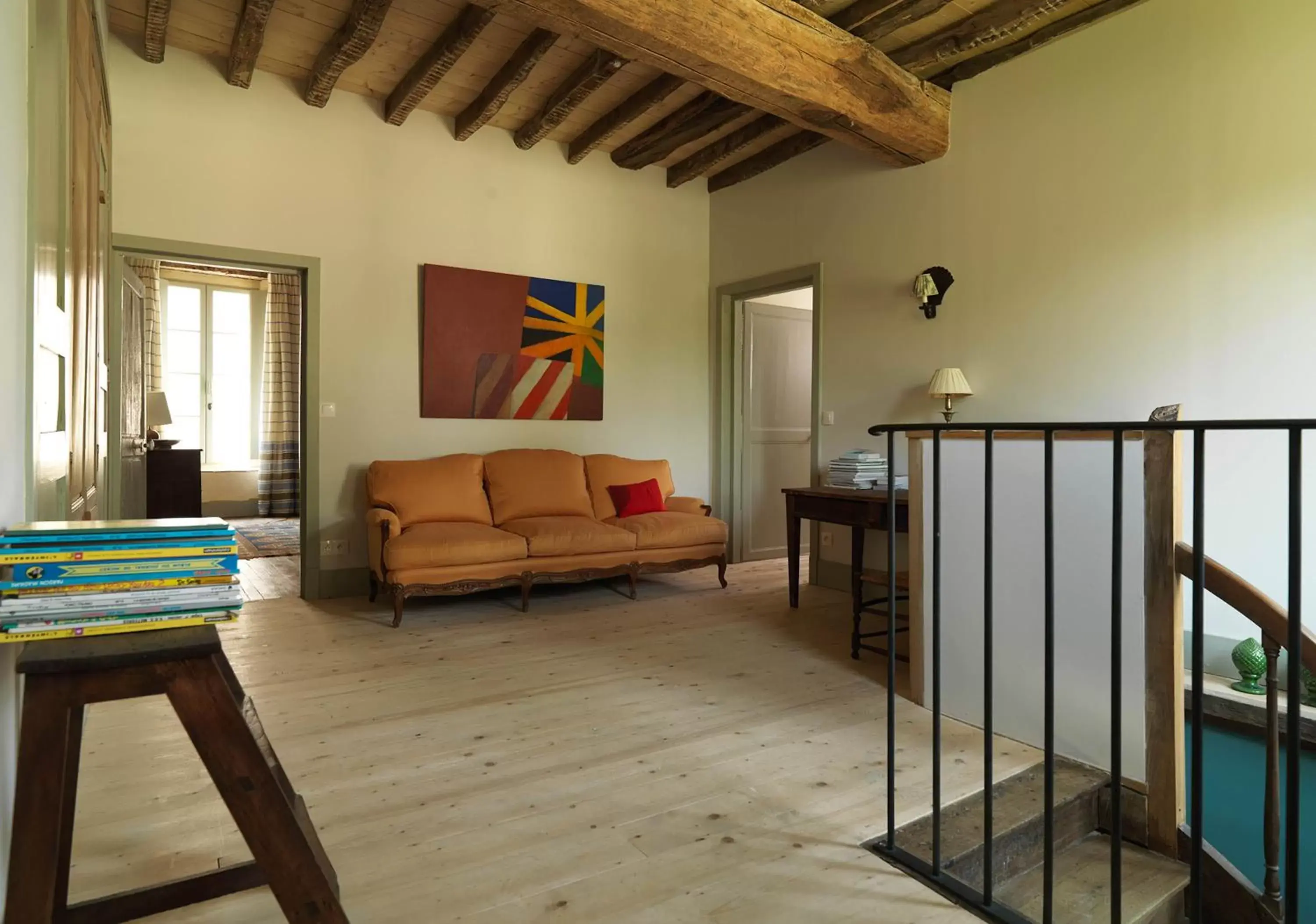 Living room, Seating Area in La maison Jeanne d'Arc