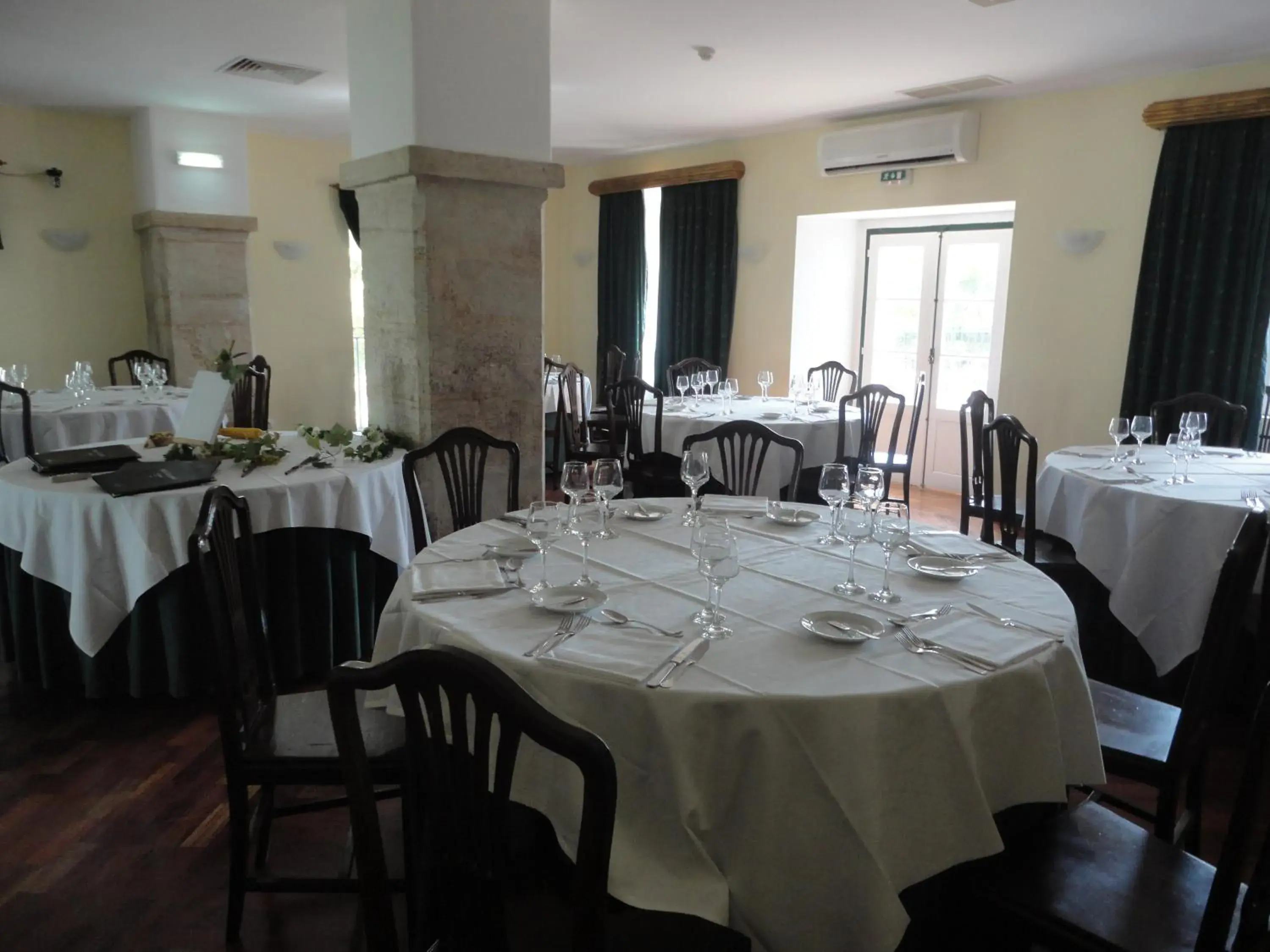 Restaurant/places to eat in Hotel Rural Quinta de Santo Antonio Restaurant/places to eat in Hotel Rural Quinta de Santo Antonio