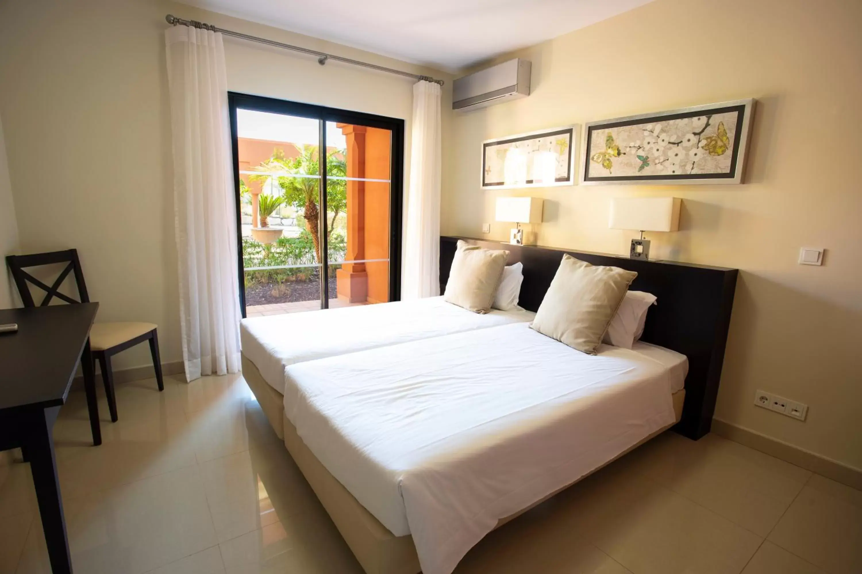 Bedroom, Bed in Amendoeira Golf Resort