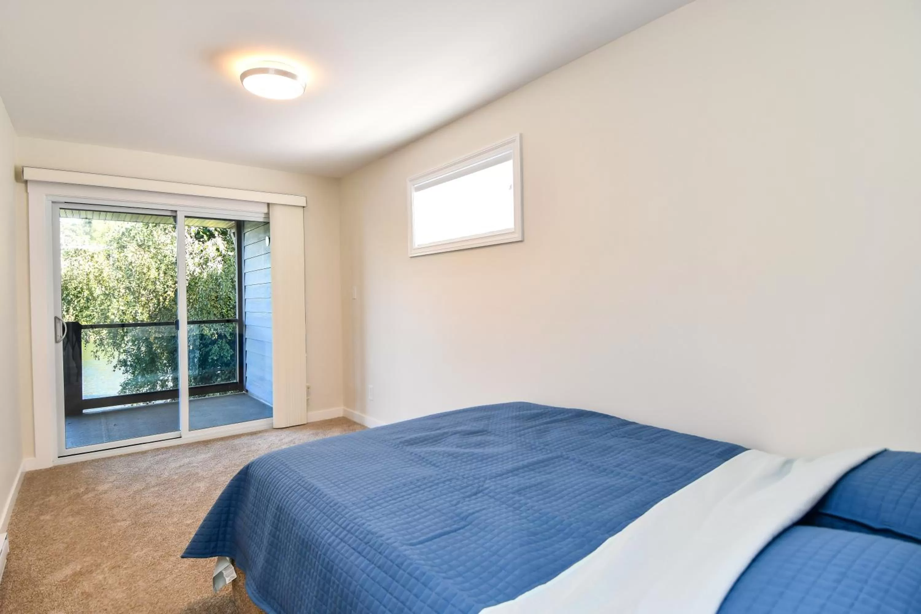 Bed in Chateau Riverside