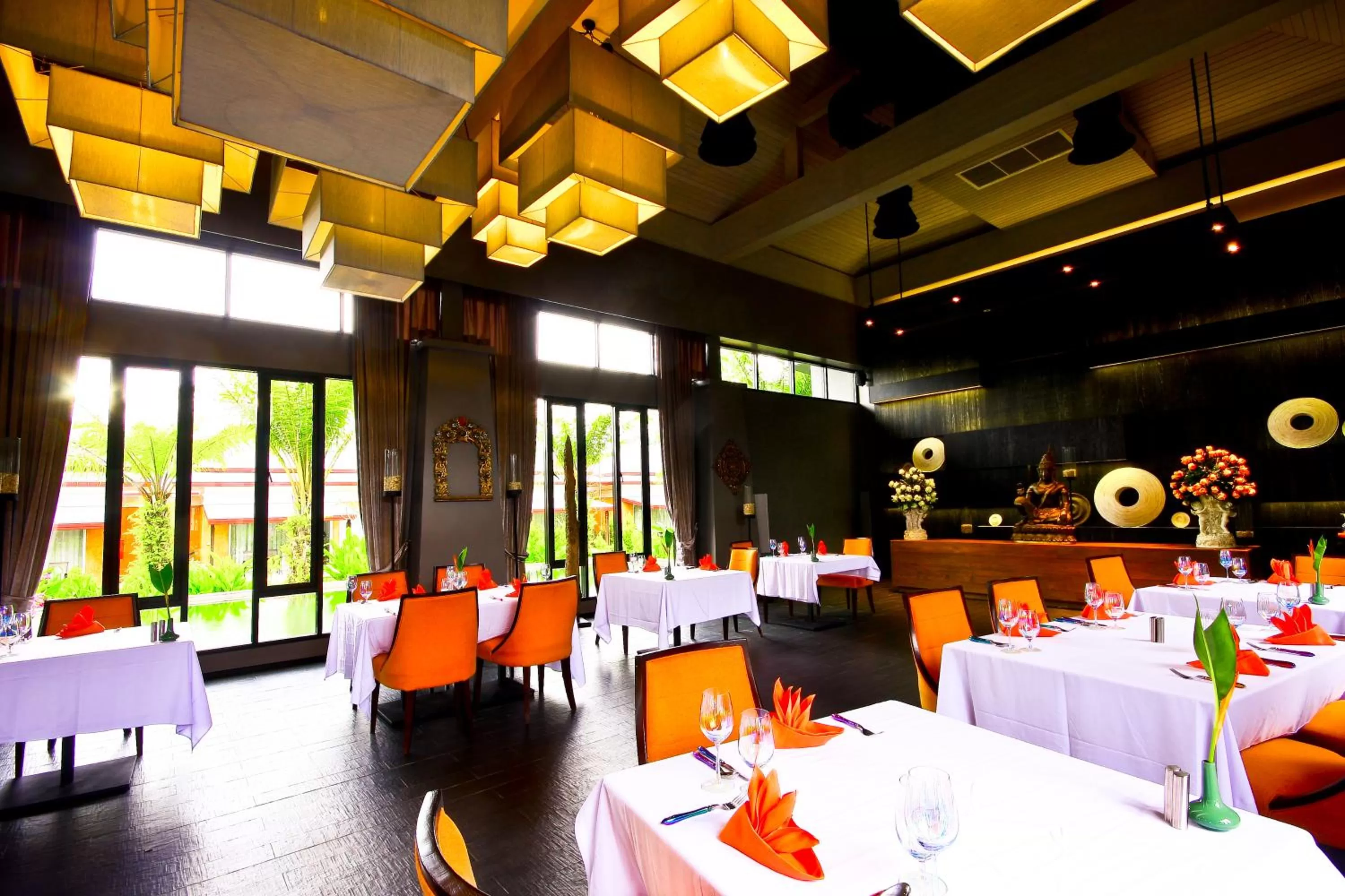 Restaurant/places to eat in ananea Beyond Khaolak