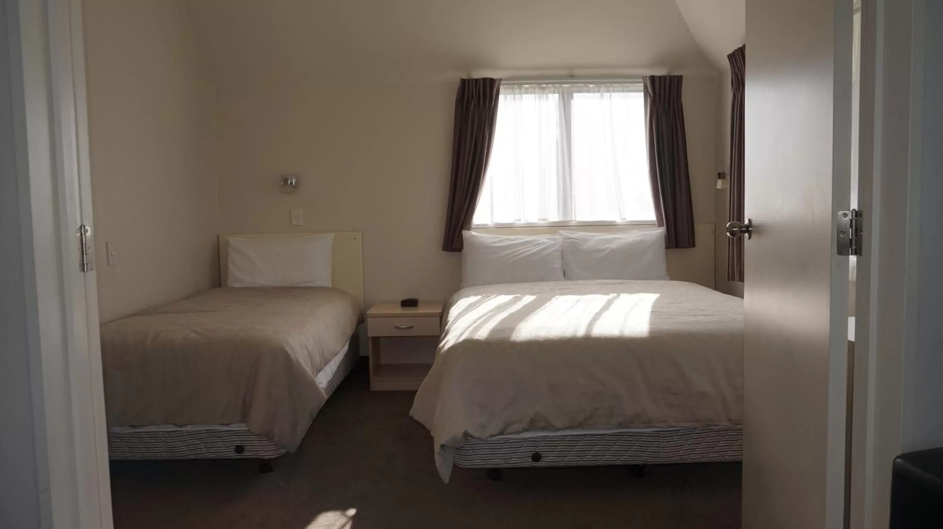 Bedroom, Bed in Ashleigh Court Motel