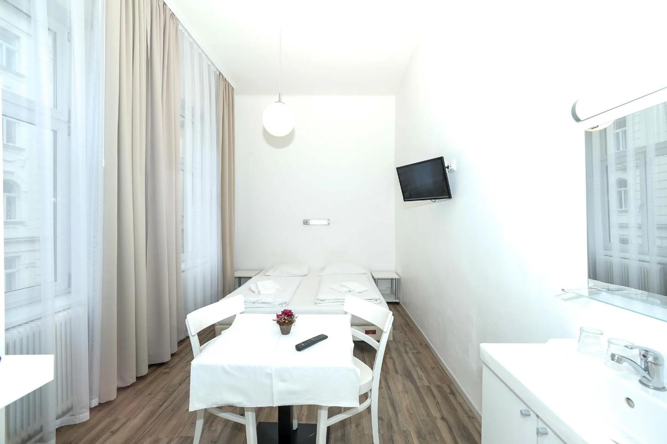 Timeout City Hotel, 5 min to city center, Self Check In