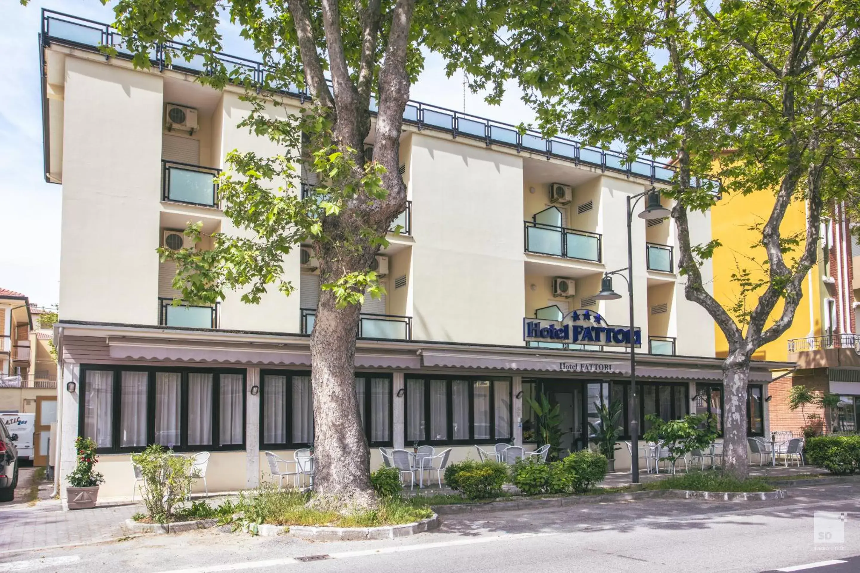 Facade/entrance, Property Building in Hotel Fattori Mare