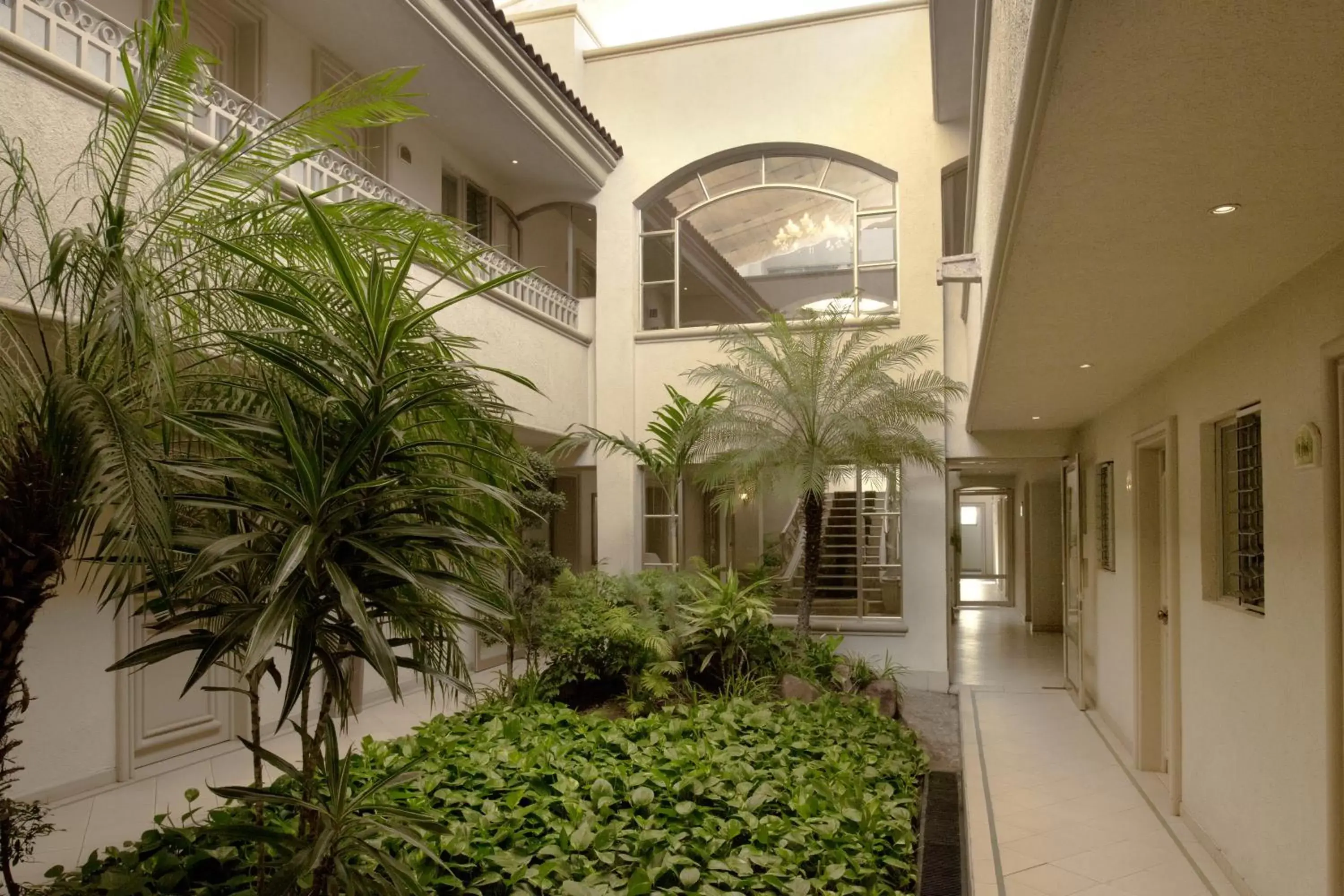 Garden, Property Building in Hotel & Suites Quinta Magna
