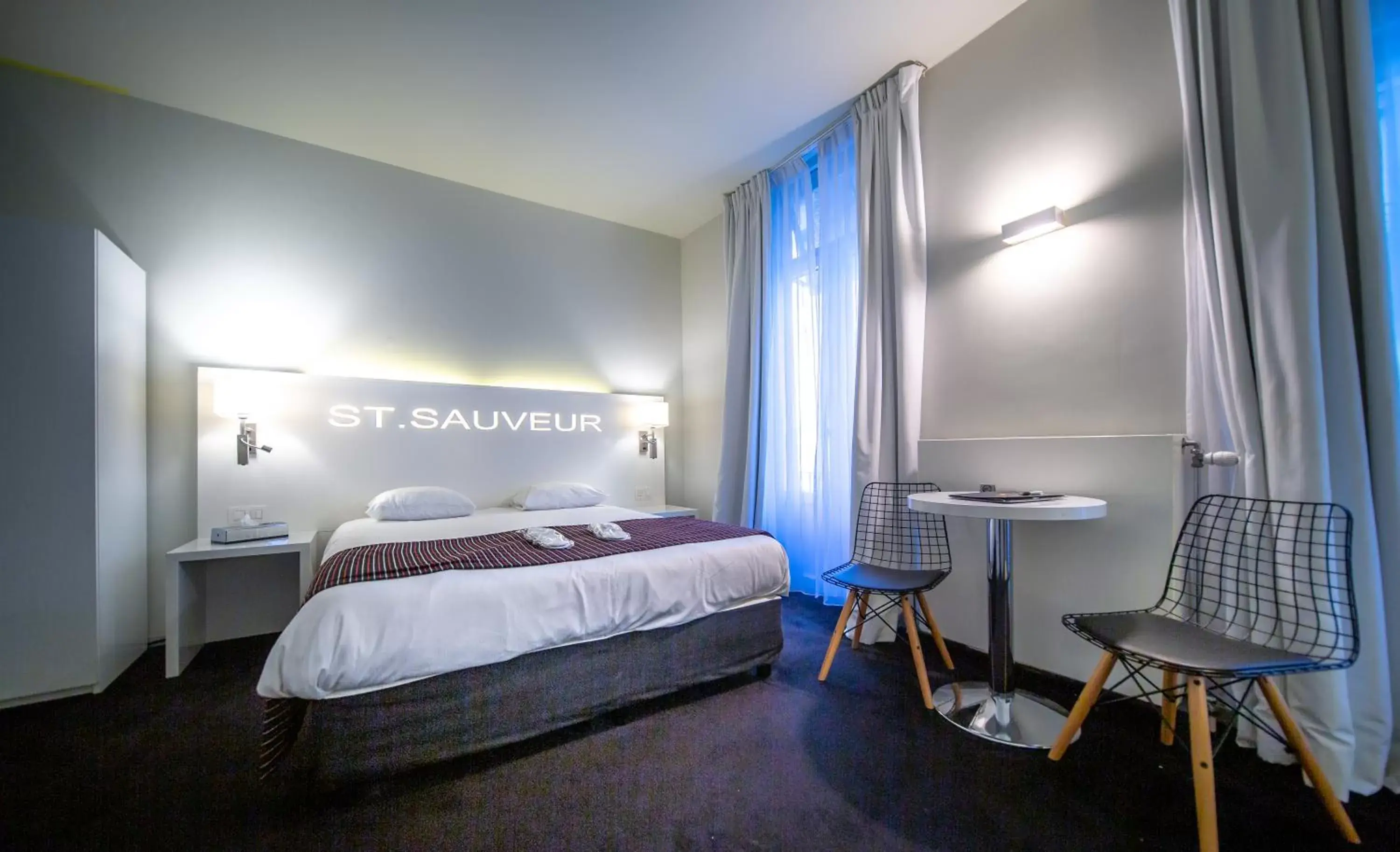 Bed in Hotel Saint Sauveur by WP Hotels