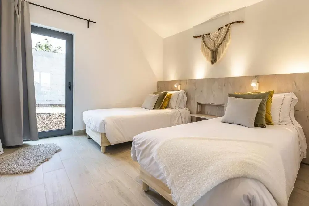 Bed in Real Abadia, Congress & Spa Hotel