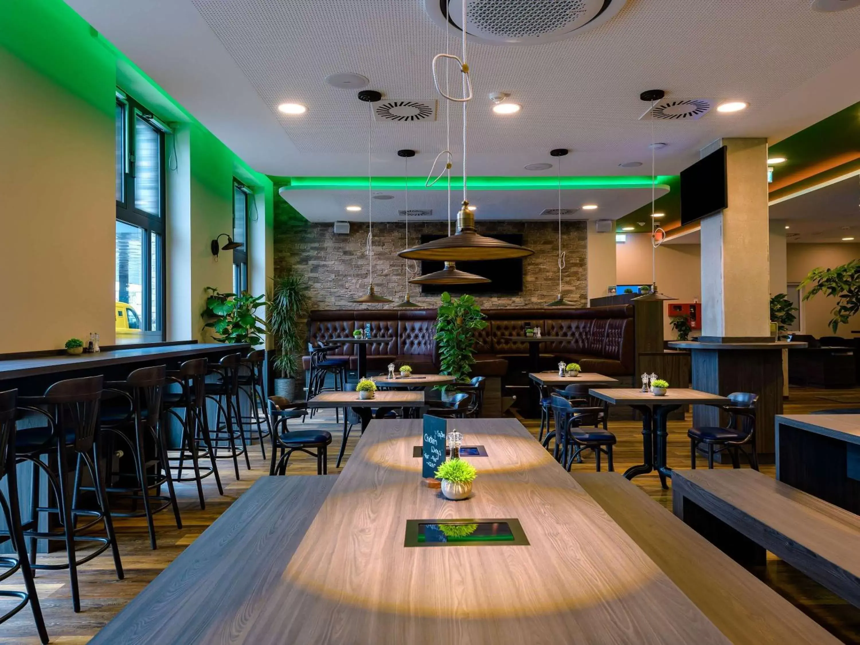 Restaurant/Places to Eat in ibis Styles Kiel City