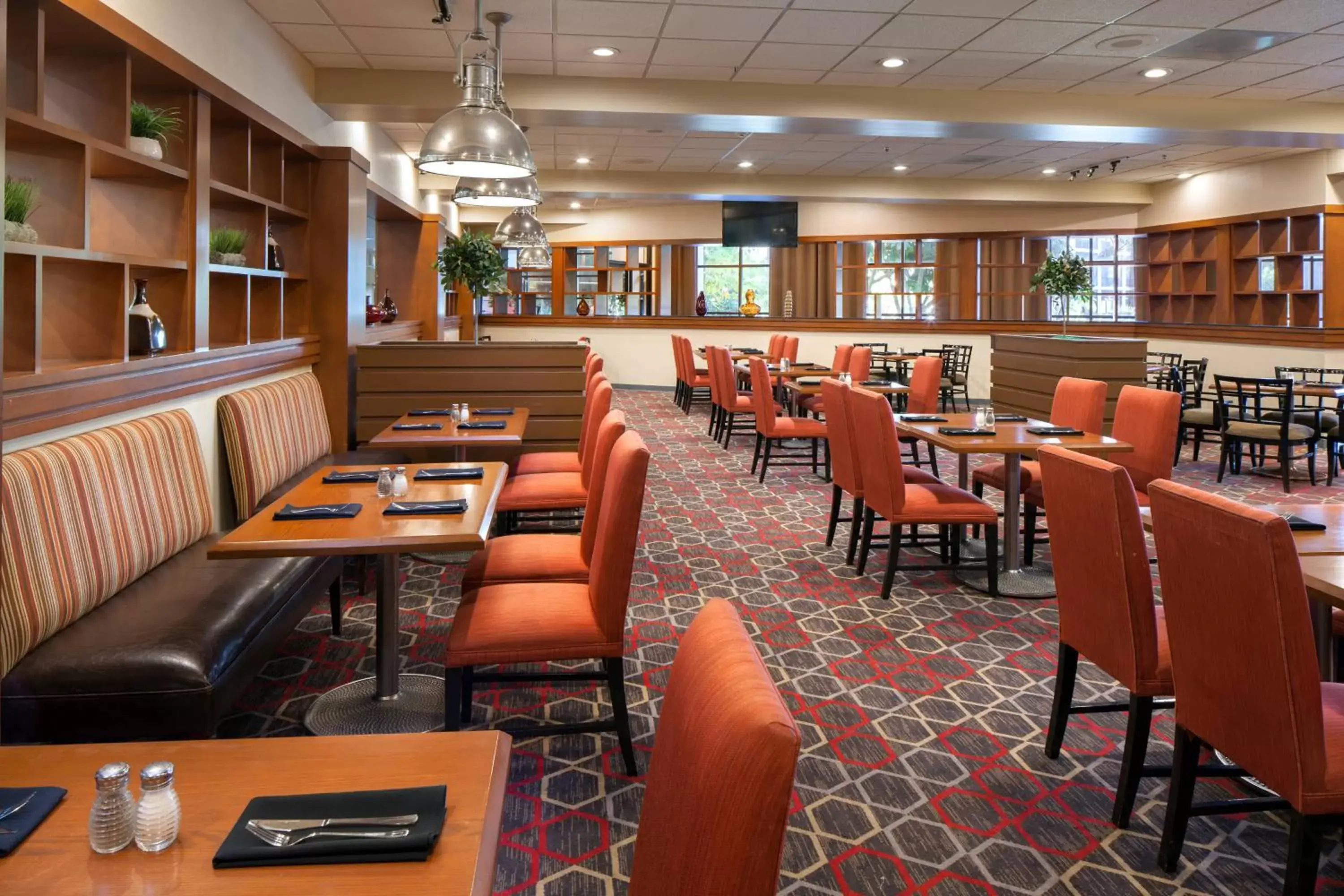 Restaurant/Places to Eat in Four Points by Sheraton San Diego